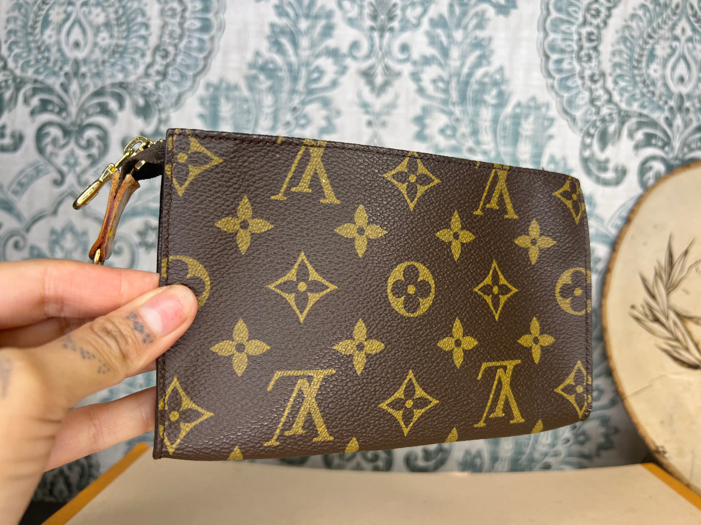 Louis Vuitton Bucket Pouch PM (damaged)