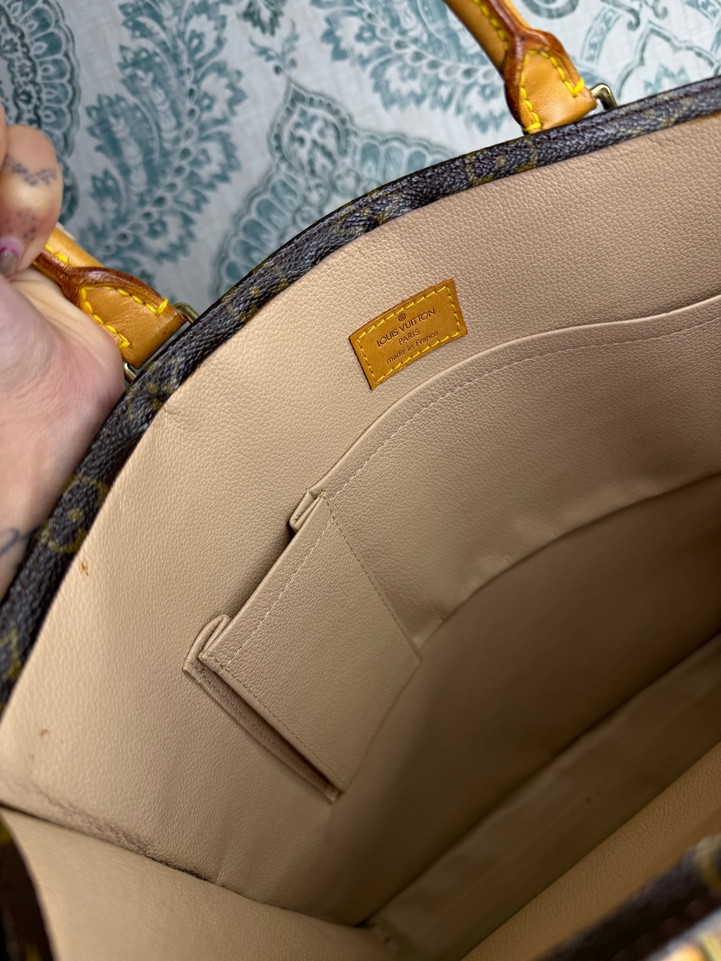Louis Vuitton Sac Plat