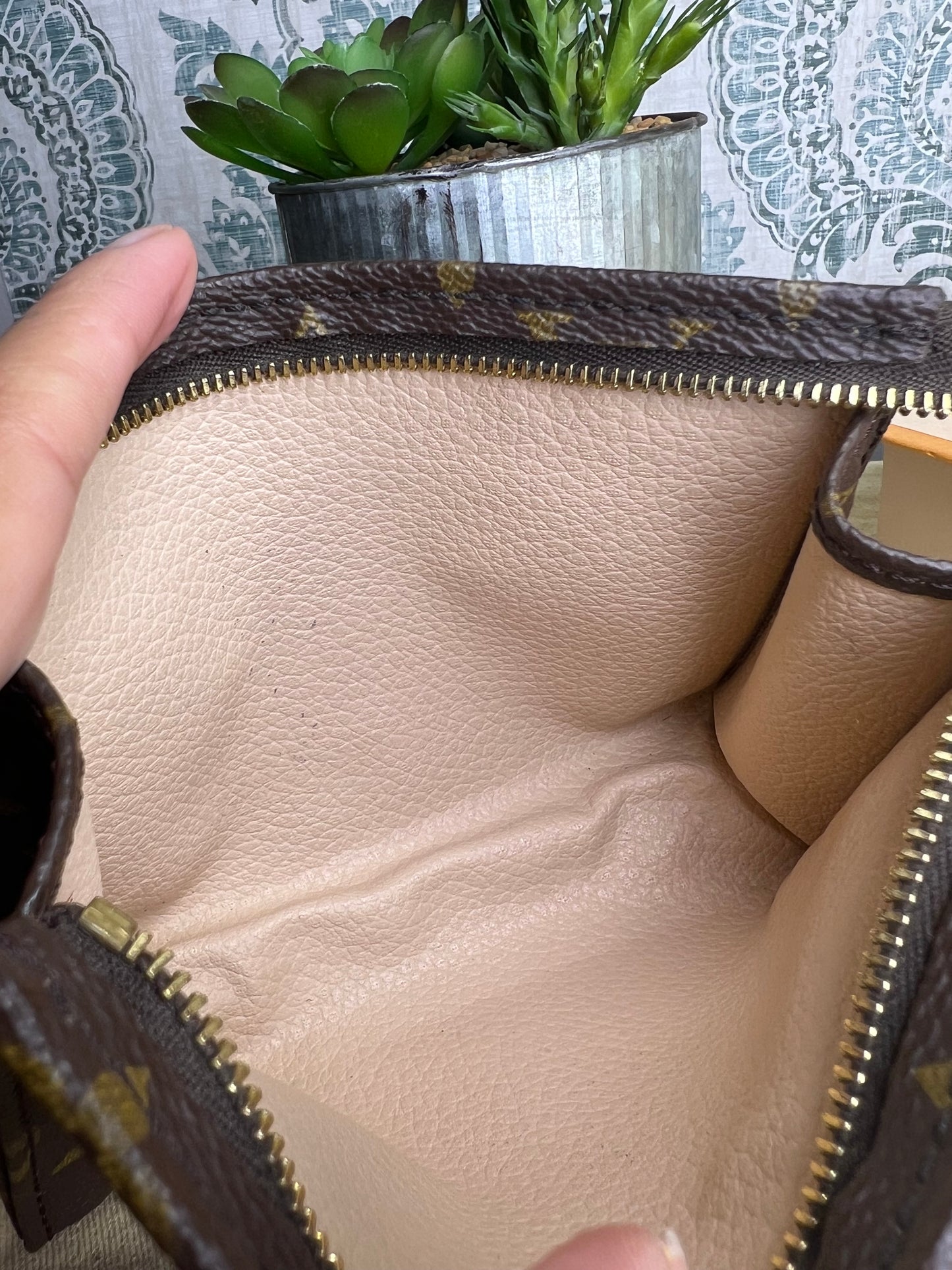 Louis Vuitton Toiletry 15 #1