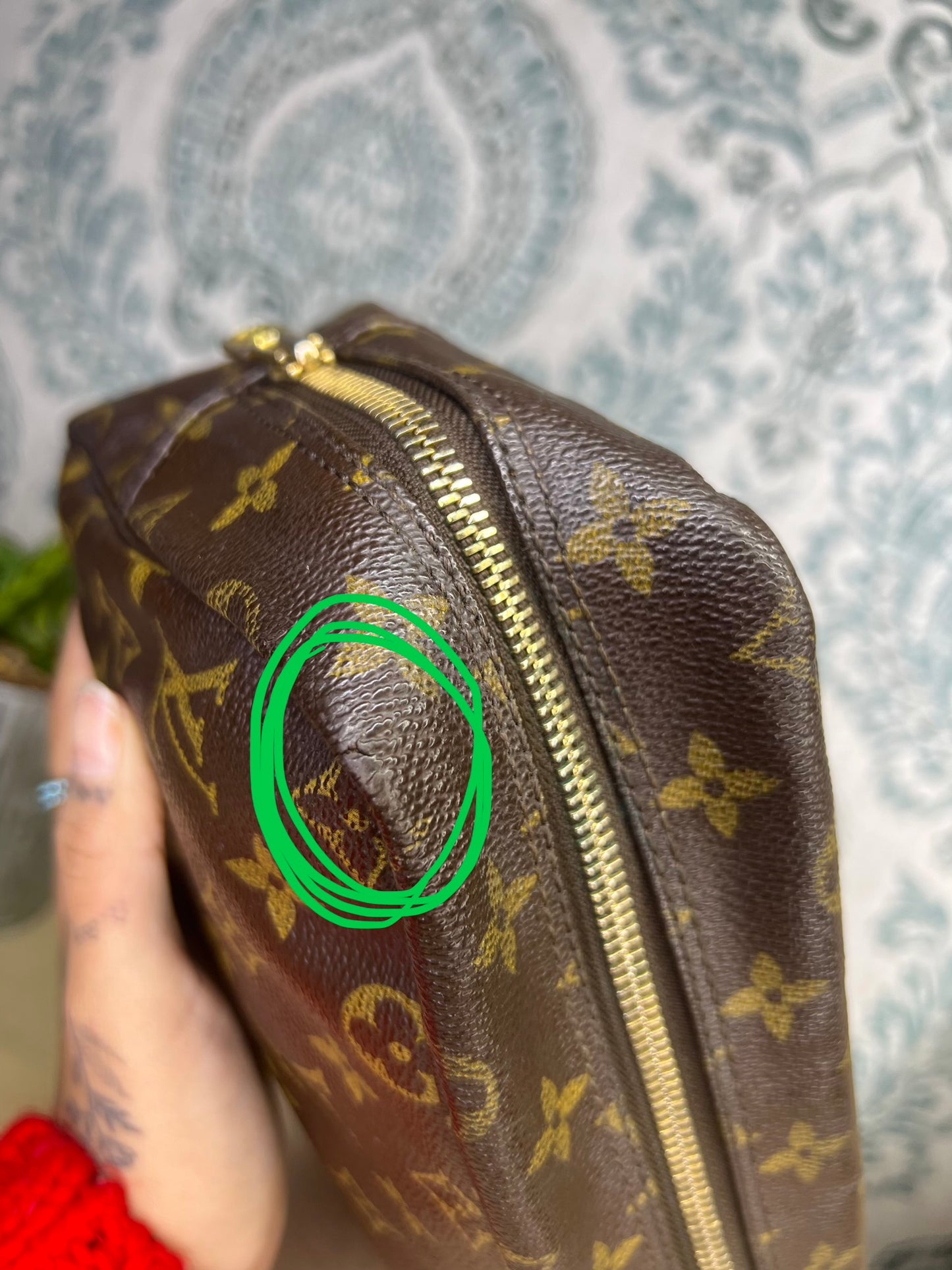 Louis Vuitton Trousse 28