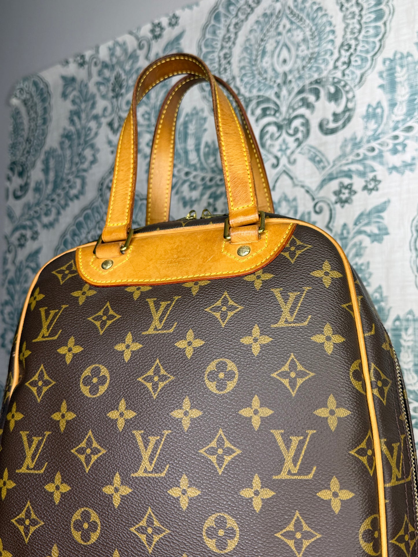 Louis Vuitton Excursion