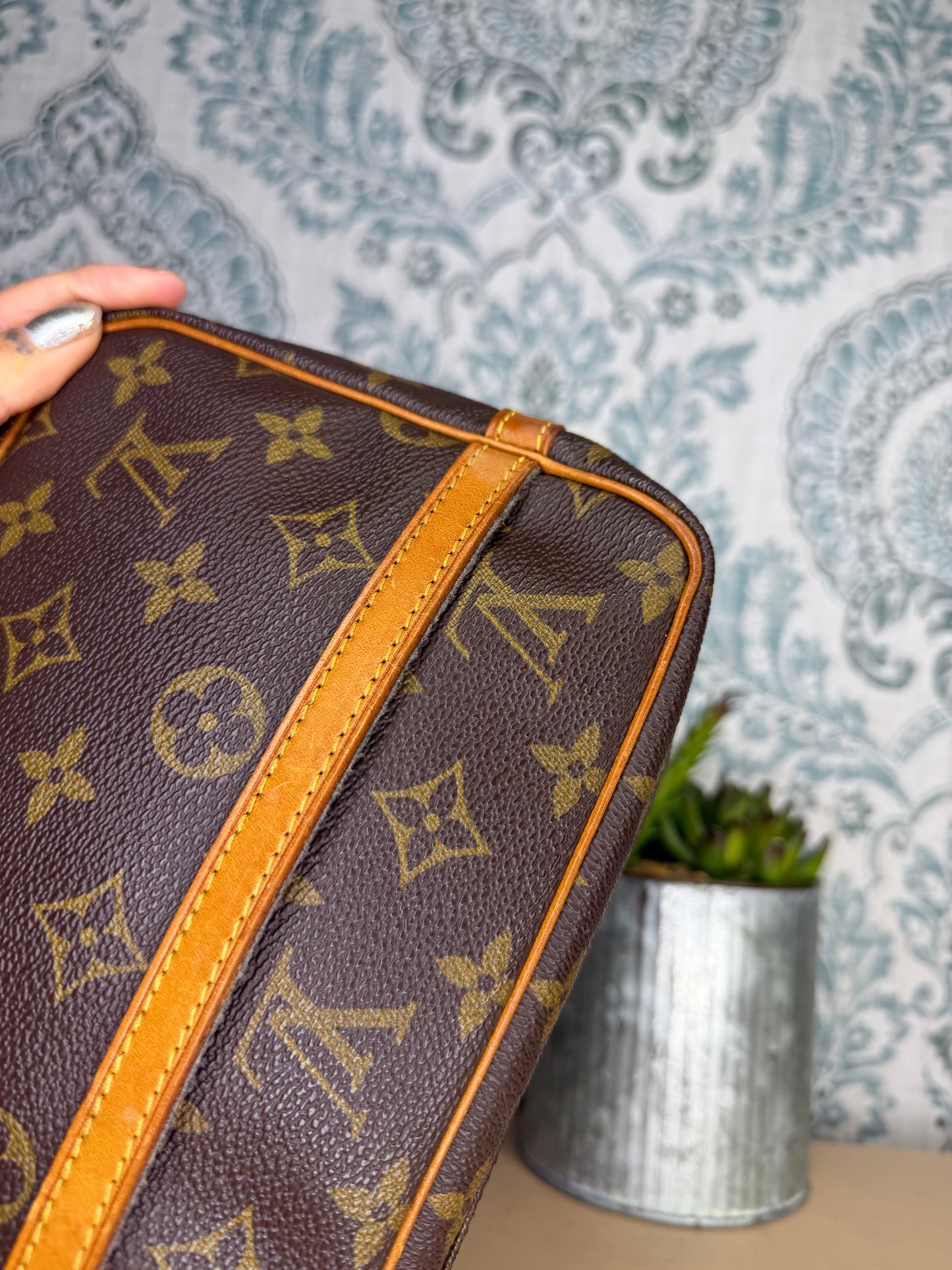 Louis Vuitton Compiegne 23