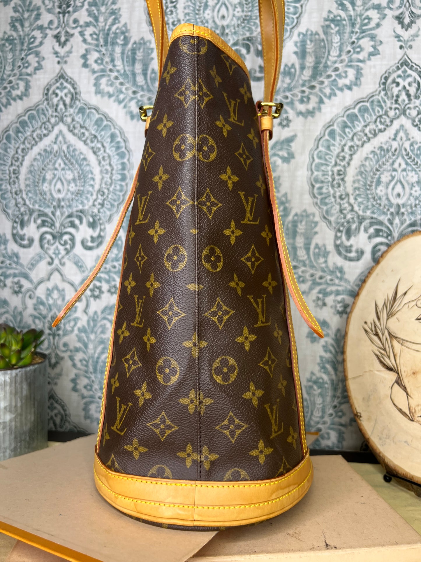 Louis Vuitton Bucket GM