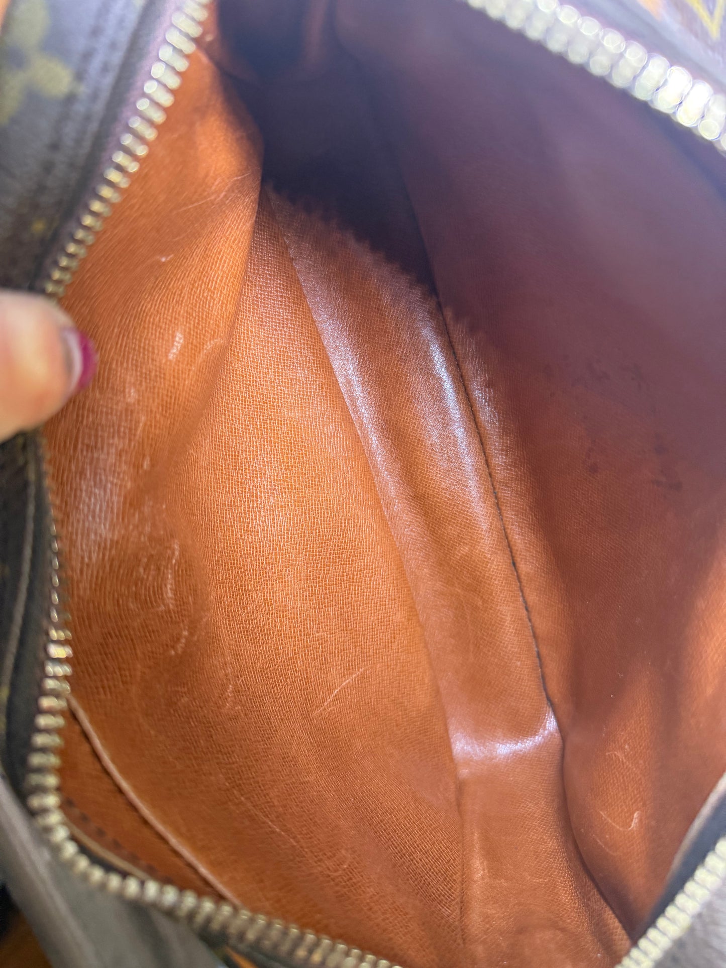 Louis Vuitton Saint Germain 24