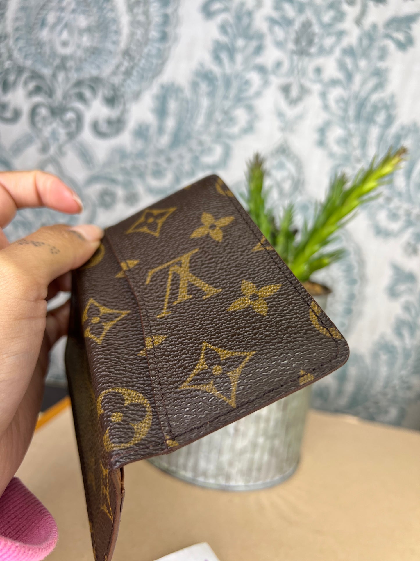 Louis Vuitton Monogram Card Holder