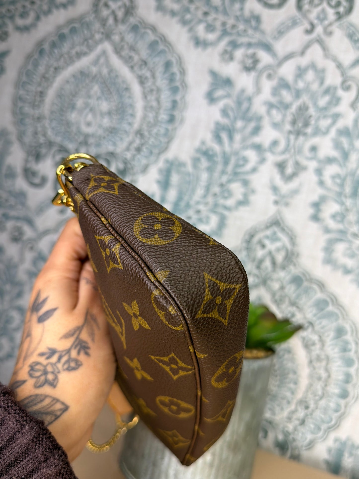 Louis Vuitton Monogram Bucket Pochette #4