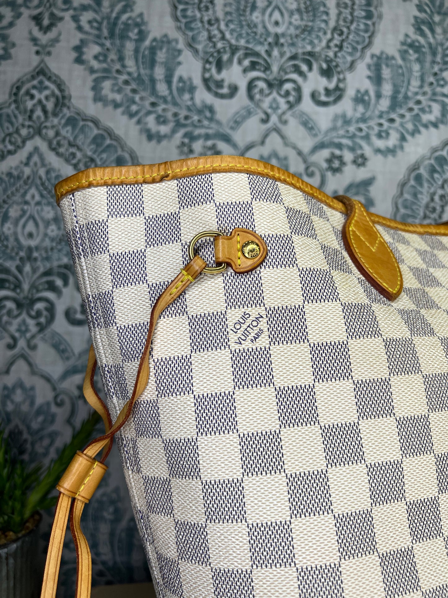 Louis Vuitton Neverfull MM Damier Azur
