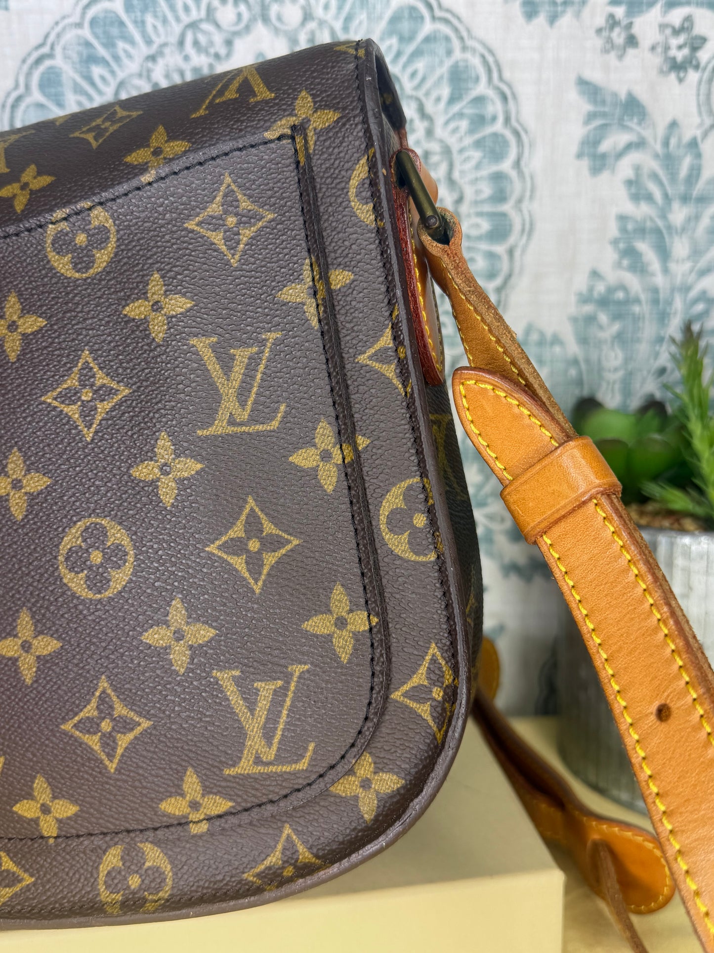 Louis Vuitton Saint Cloud GM