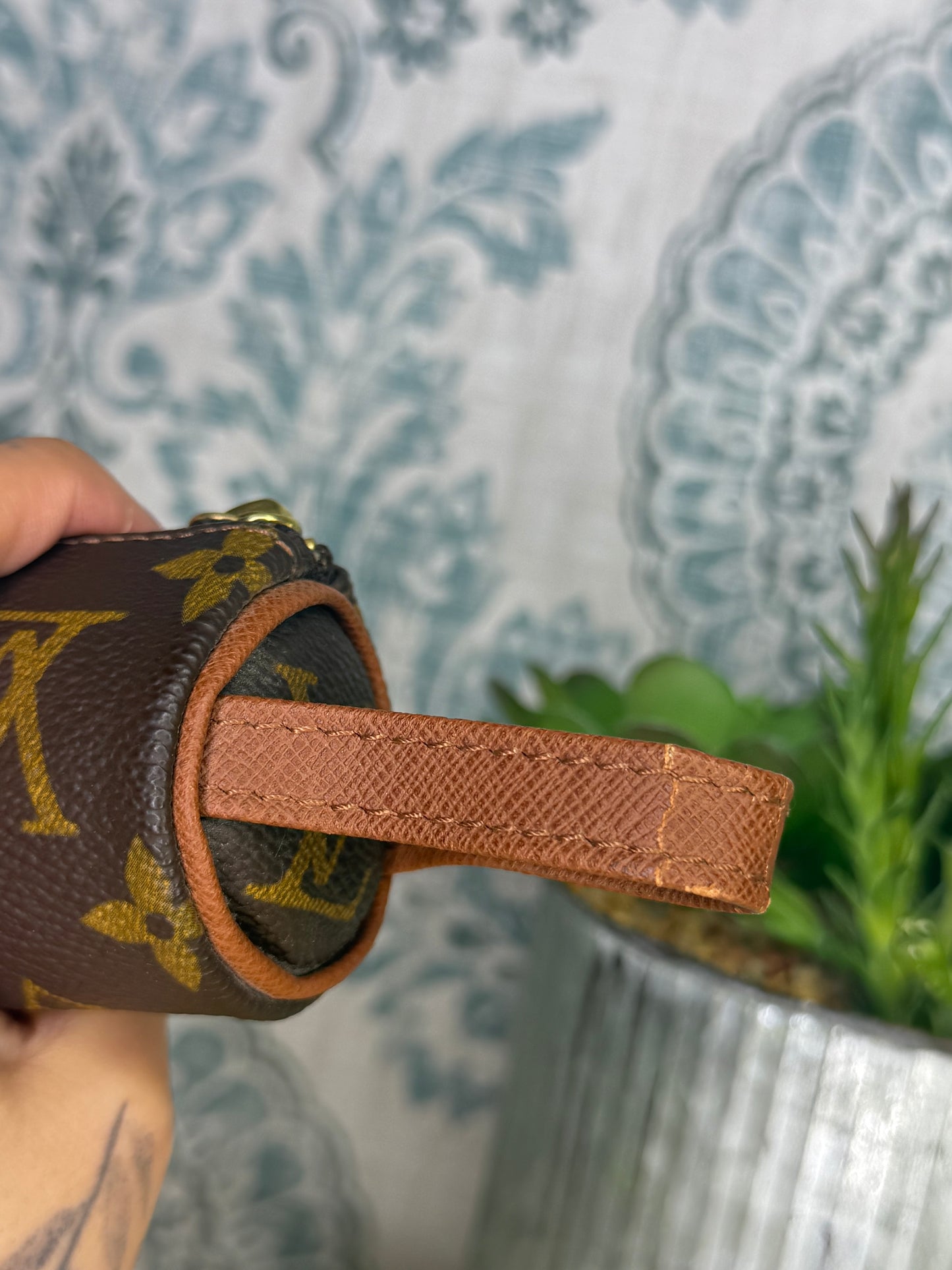 Louis Vuitton Etui 3 Balles De Golf Ball Pouch