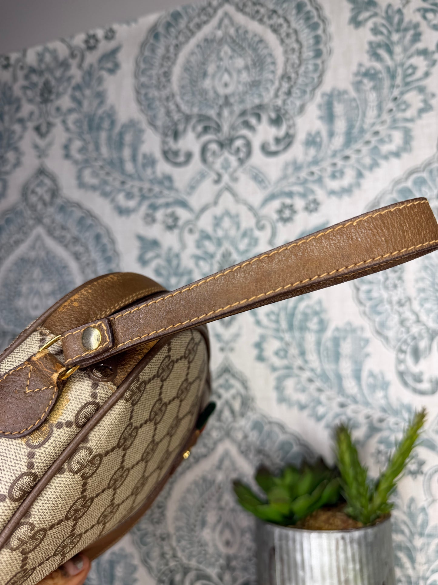 Gucci Supreme Sherry Line Wristlet Clutch