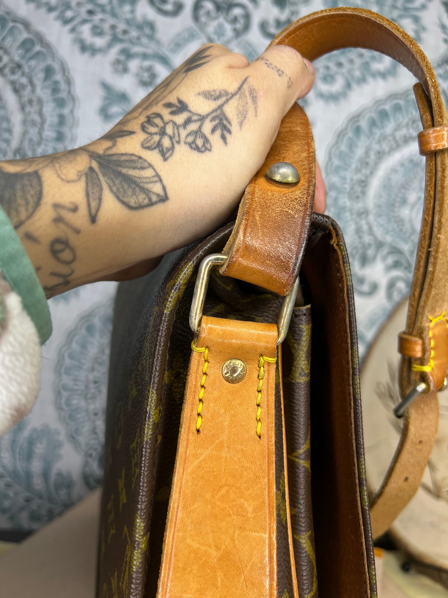 Louis Vuitton Cartouchiere GM