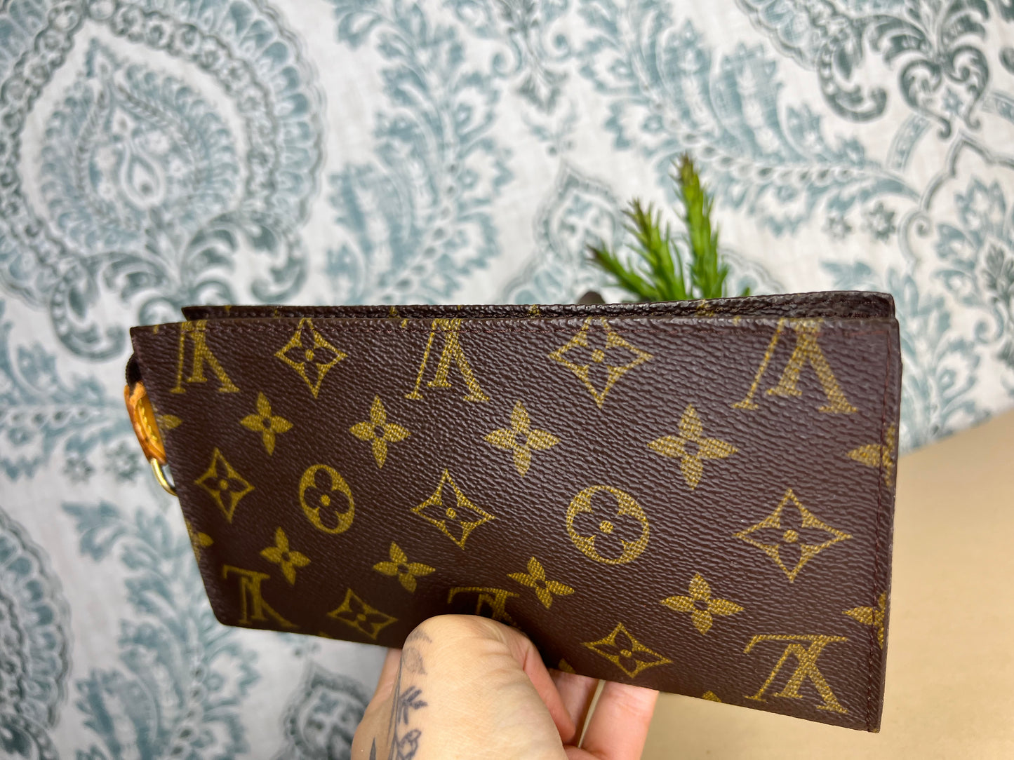 Louis Vuitton Bucket GM Pouch