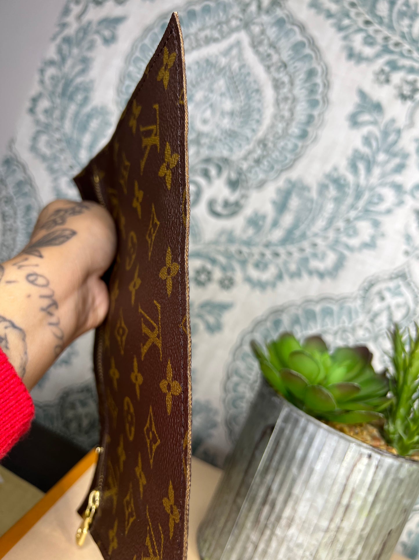 Louis Vuitton Randonnee Pouch I9