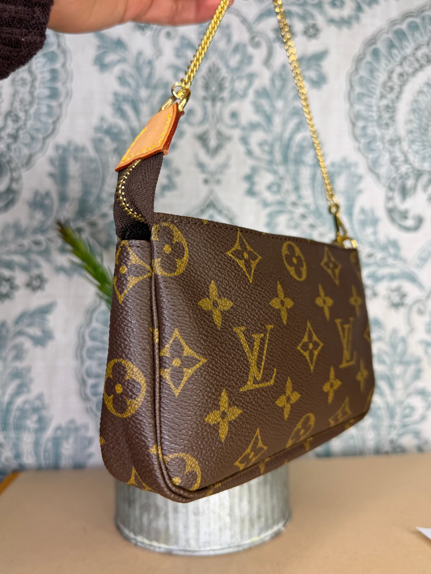 Louis Vuitton Monogram Bucket Pochette #4