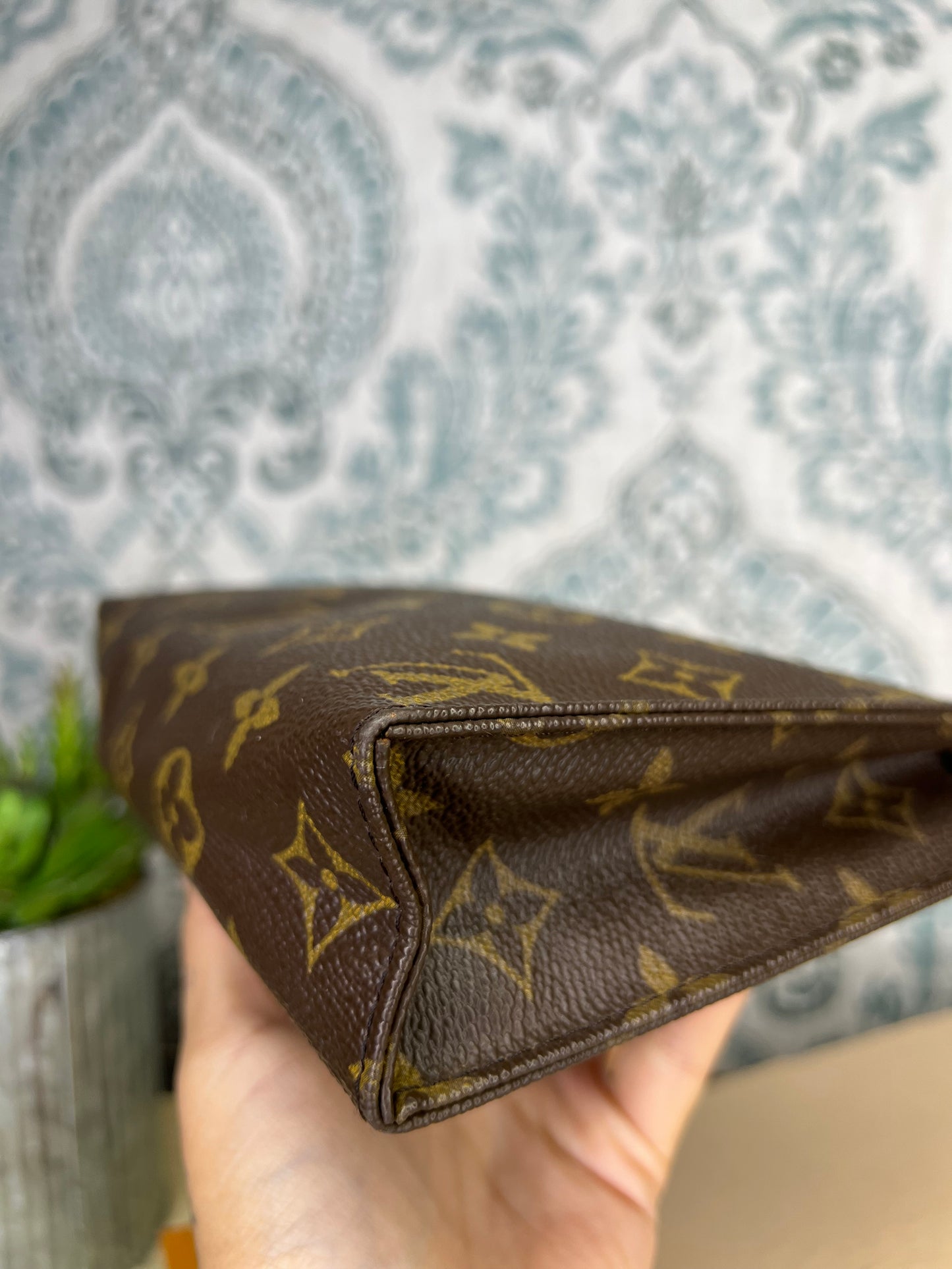 Louis Vuitton Toiletry 19 #2