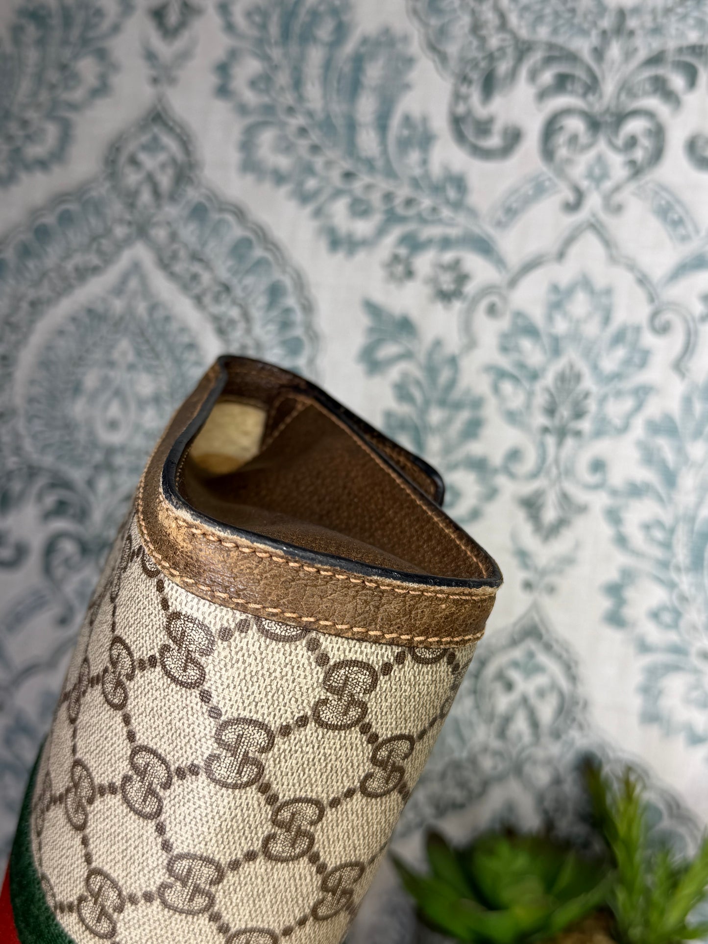 Gucci Sherry Line Clutch