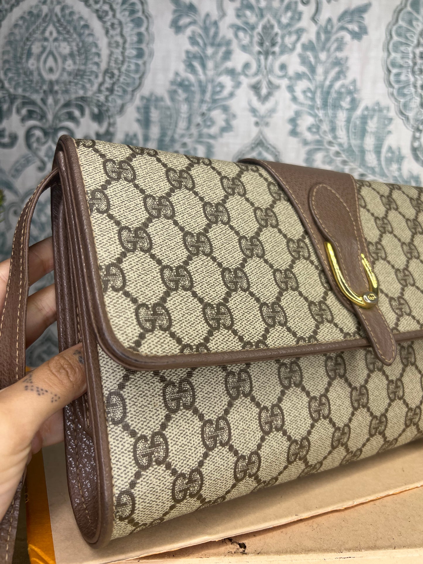 Gucci Supreme Vintage 2way Purse/Clutch