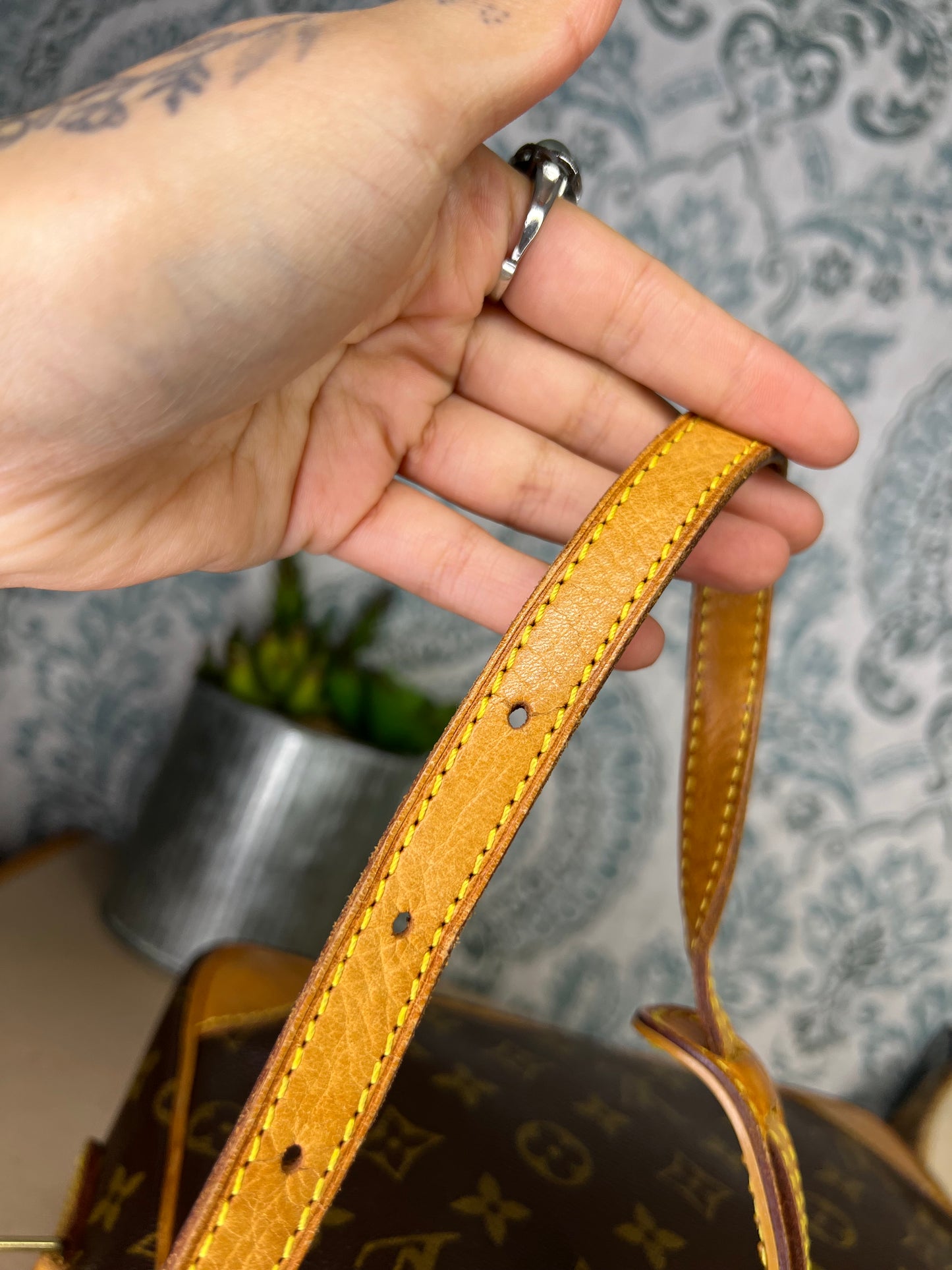 Louis Vuitton Trocadero 27