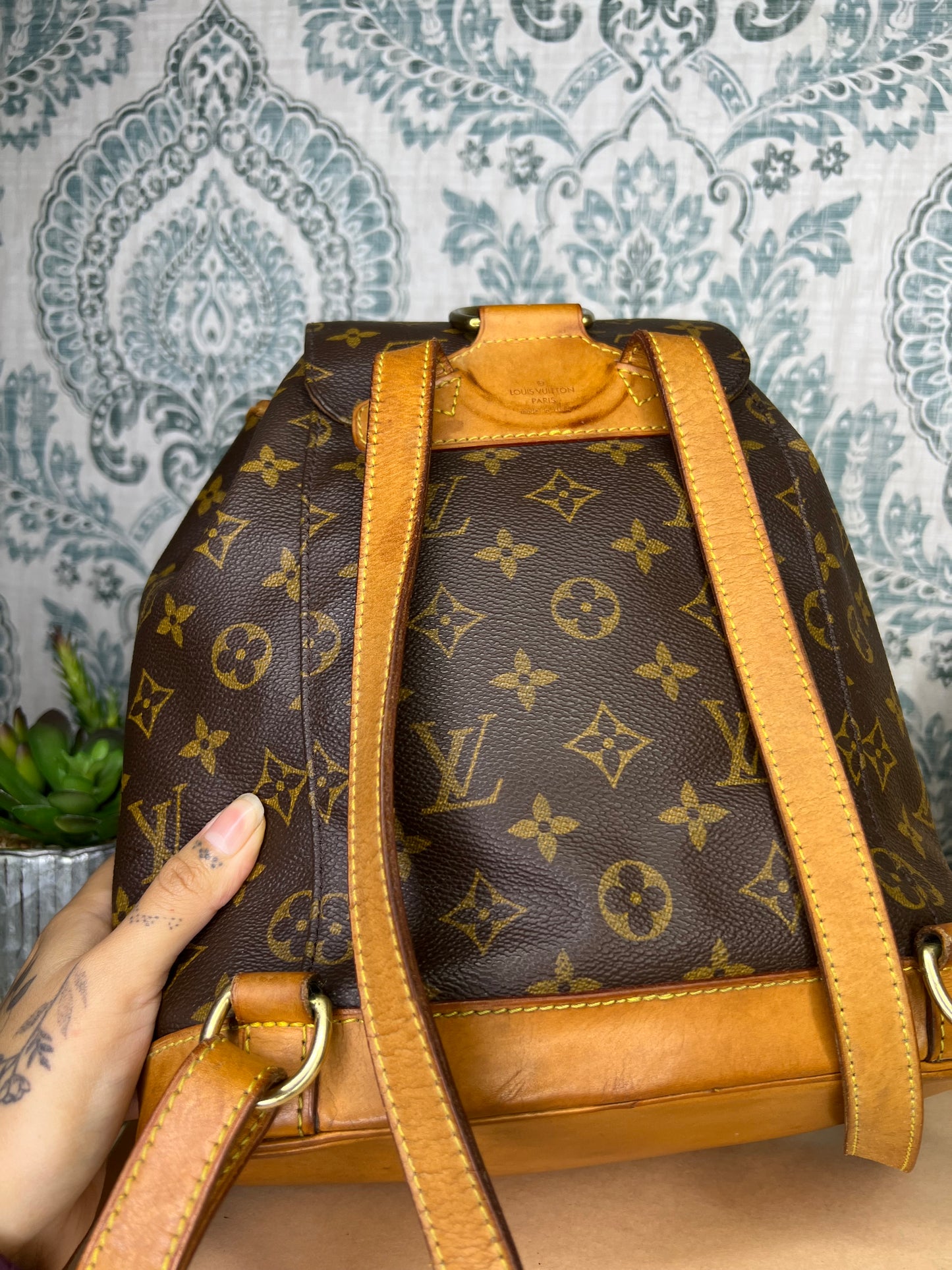 Louis Vuitton Montsouris MM #1