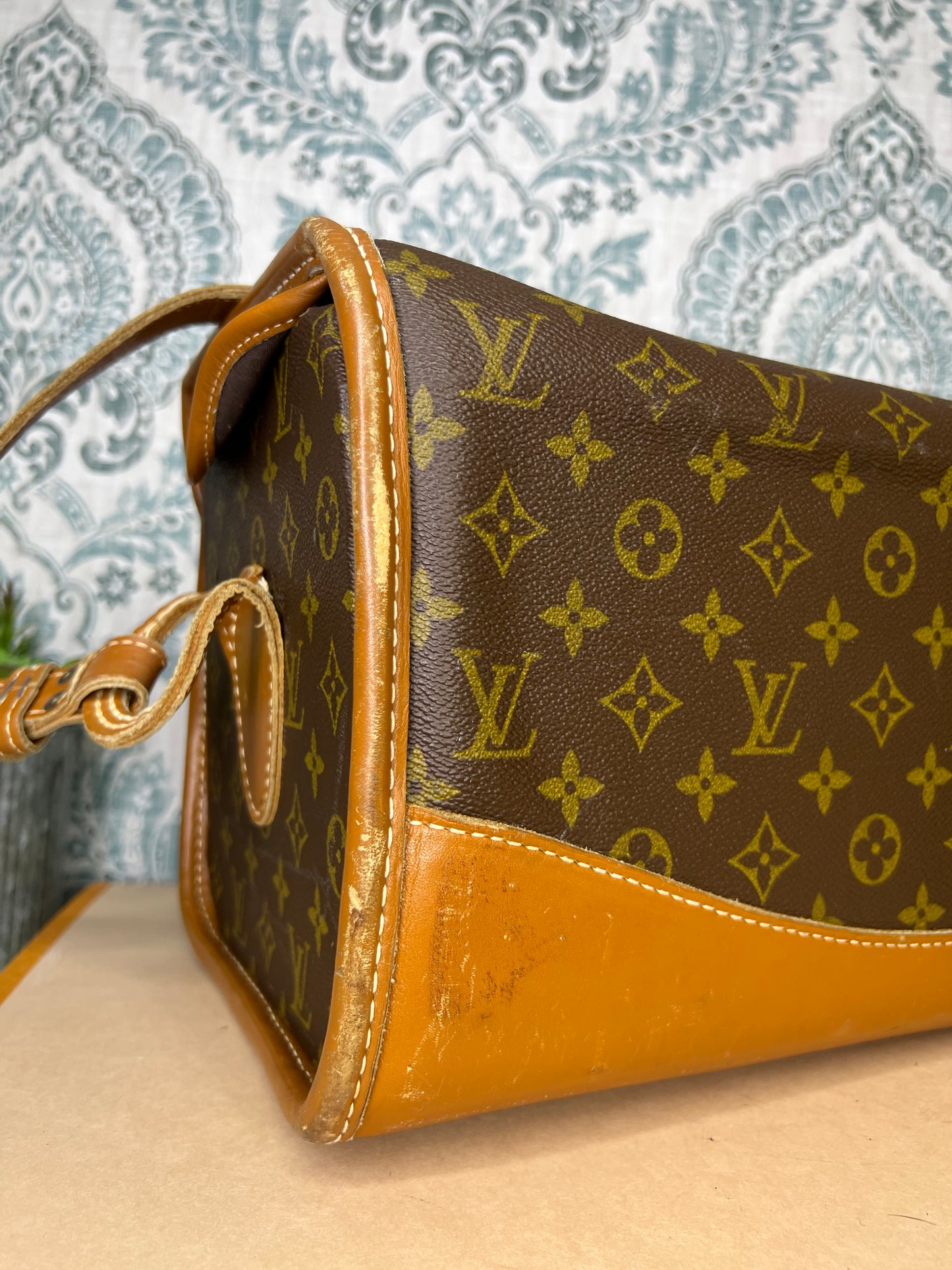 Louis Vuitton French Company Vintage Train Case / Cosmetic Case