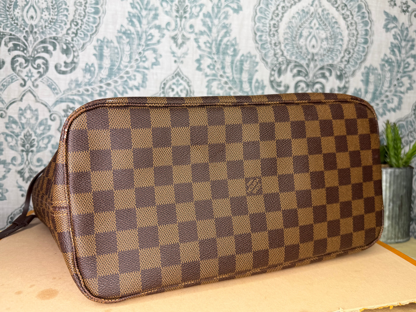 Louis Vuitton Damier Ebene Neverfull MM Rose Ballerine
