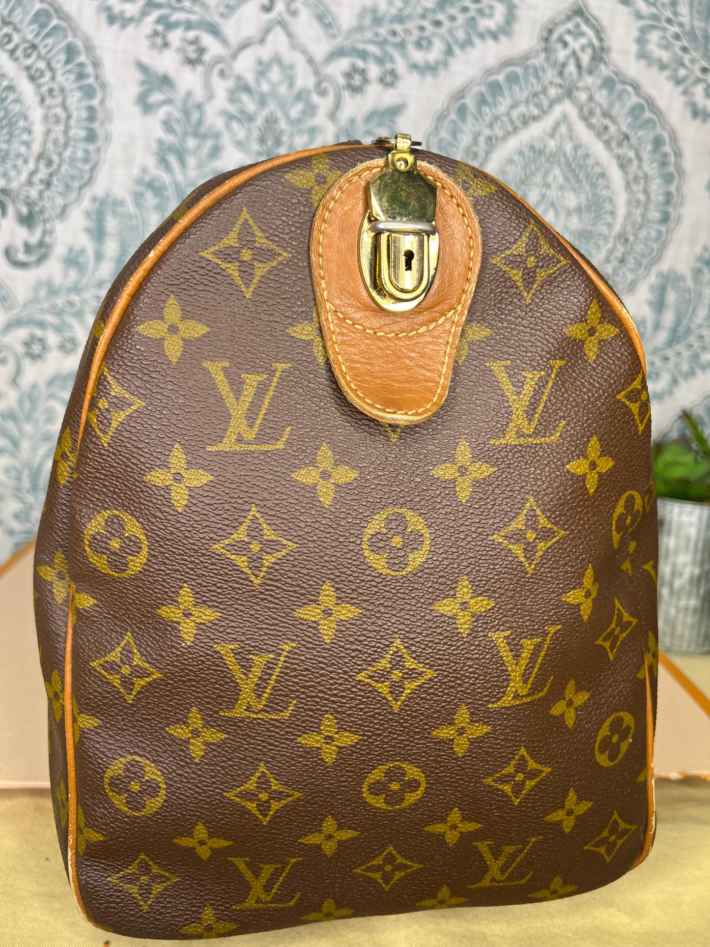 Louis Vuitton French Company Keepall 45 Bon Voyage Bazaar Beverly Hills