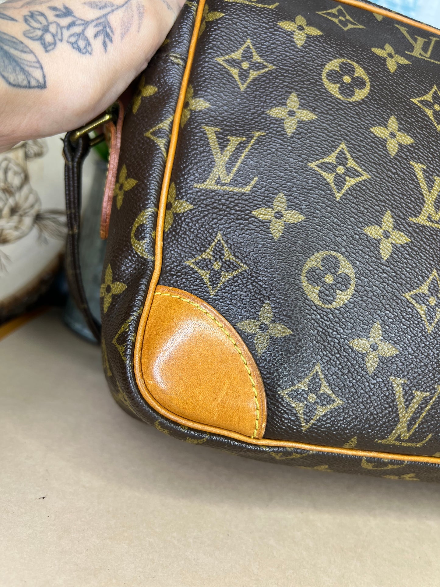Louis Vuitton Nile PM