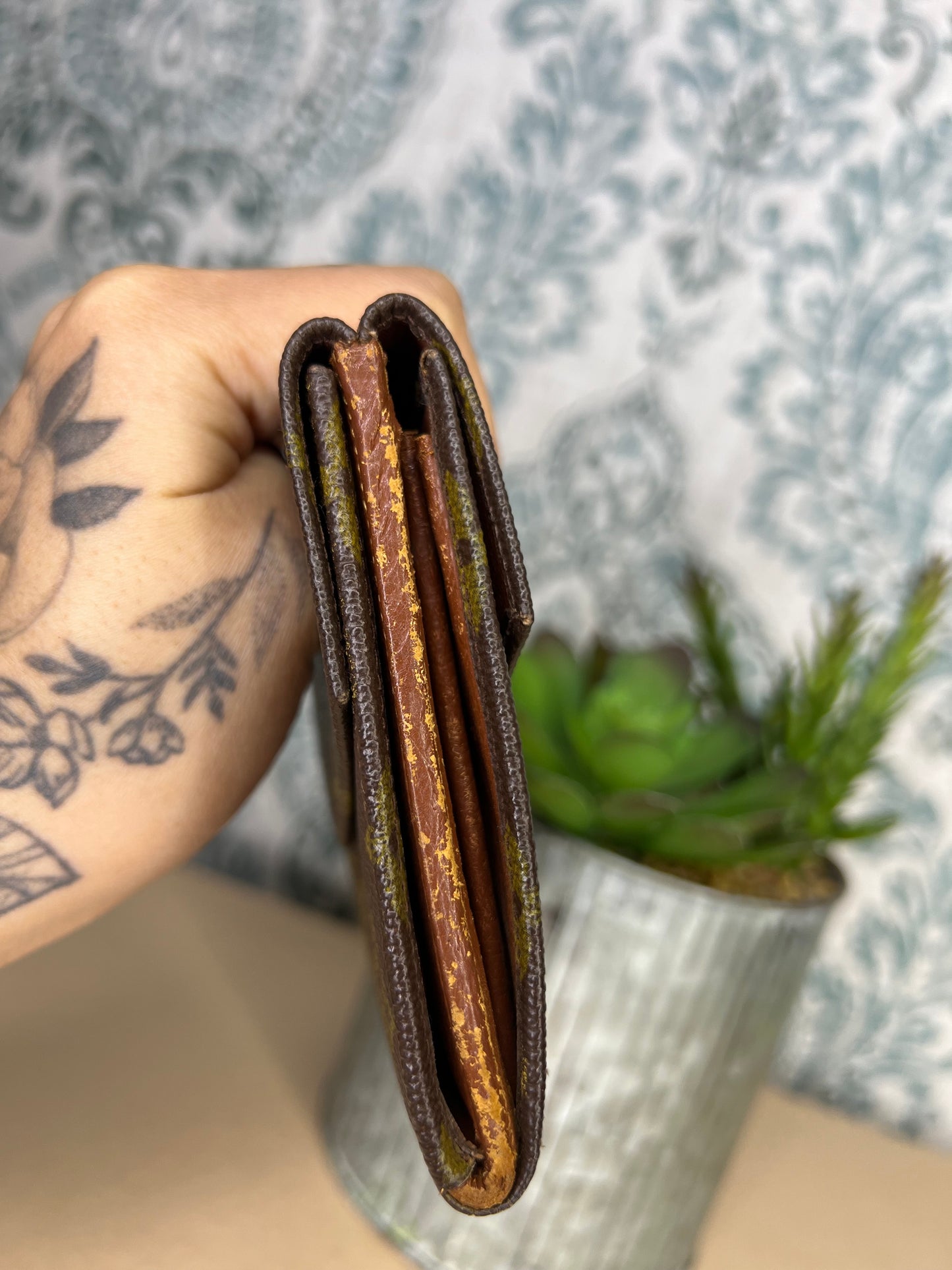 Louis Vuitton Monogram Elise Wallet