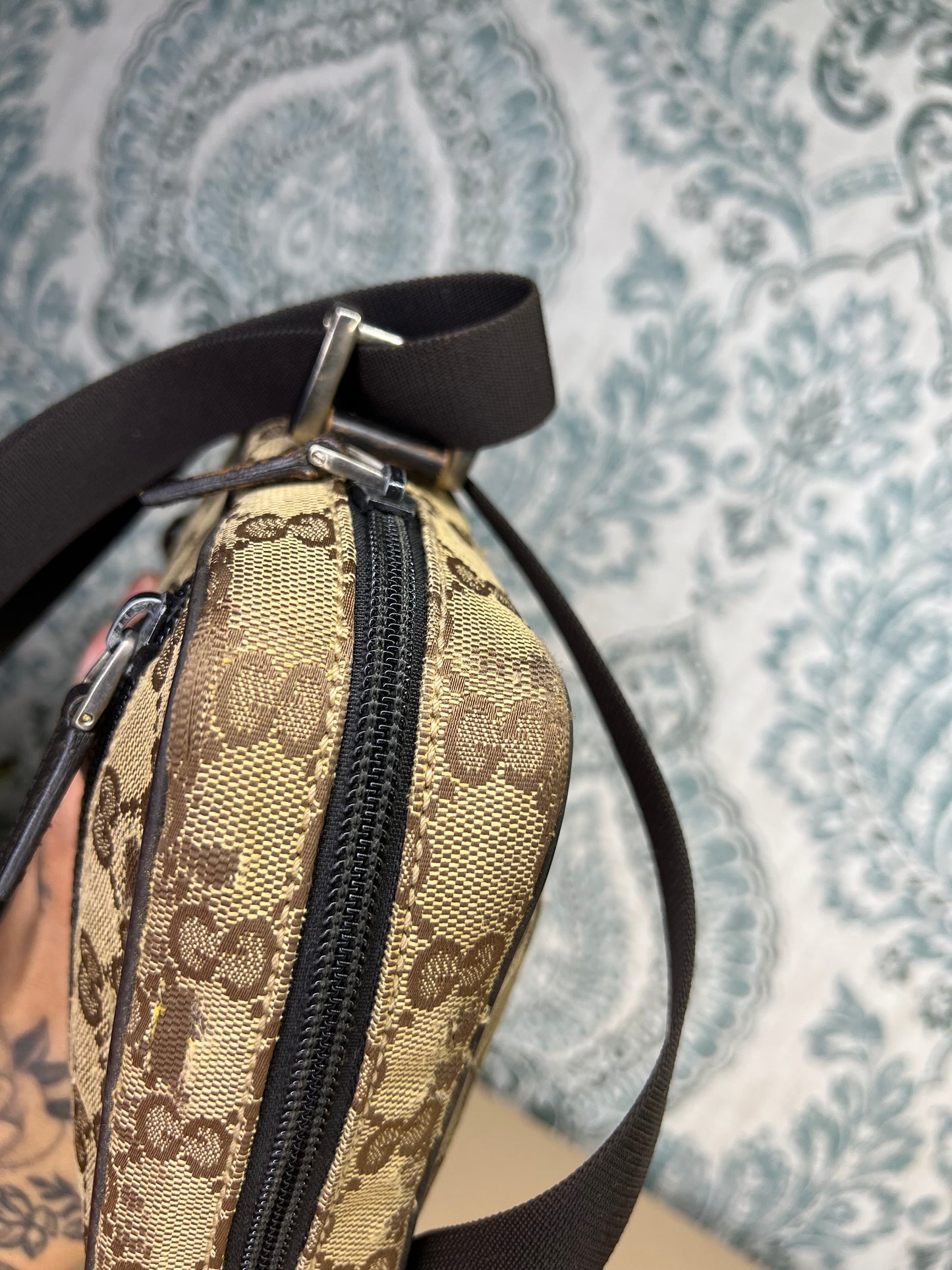 Gucci Mini Mesesenger Bag Crossbody