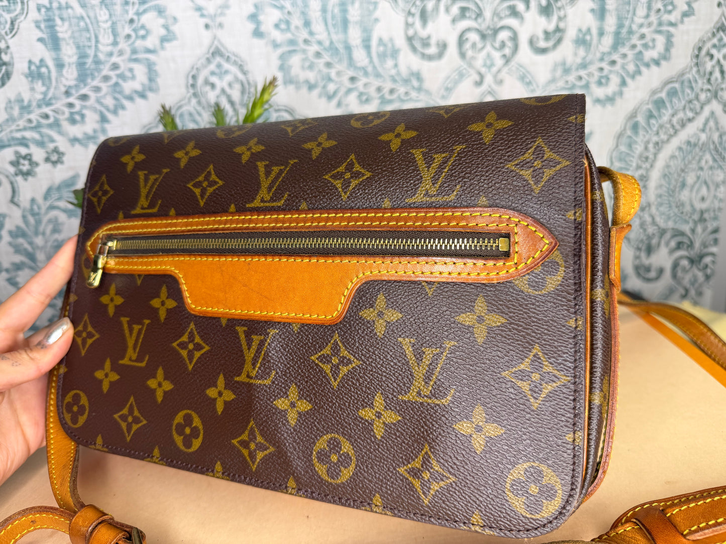 Louis Vuitton Saint Germain 27