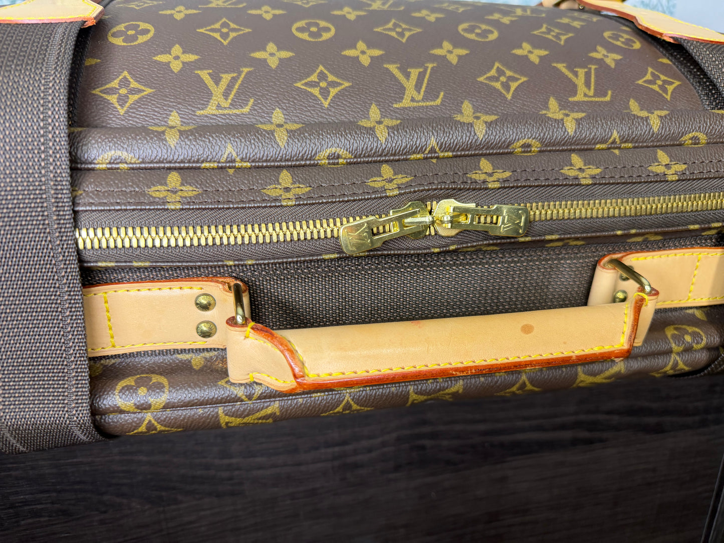 Louis Vuitton Satellite 60 Suit Case