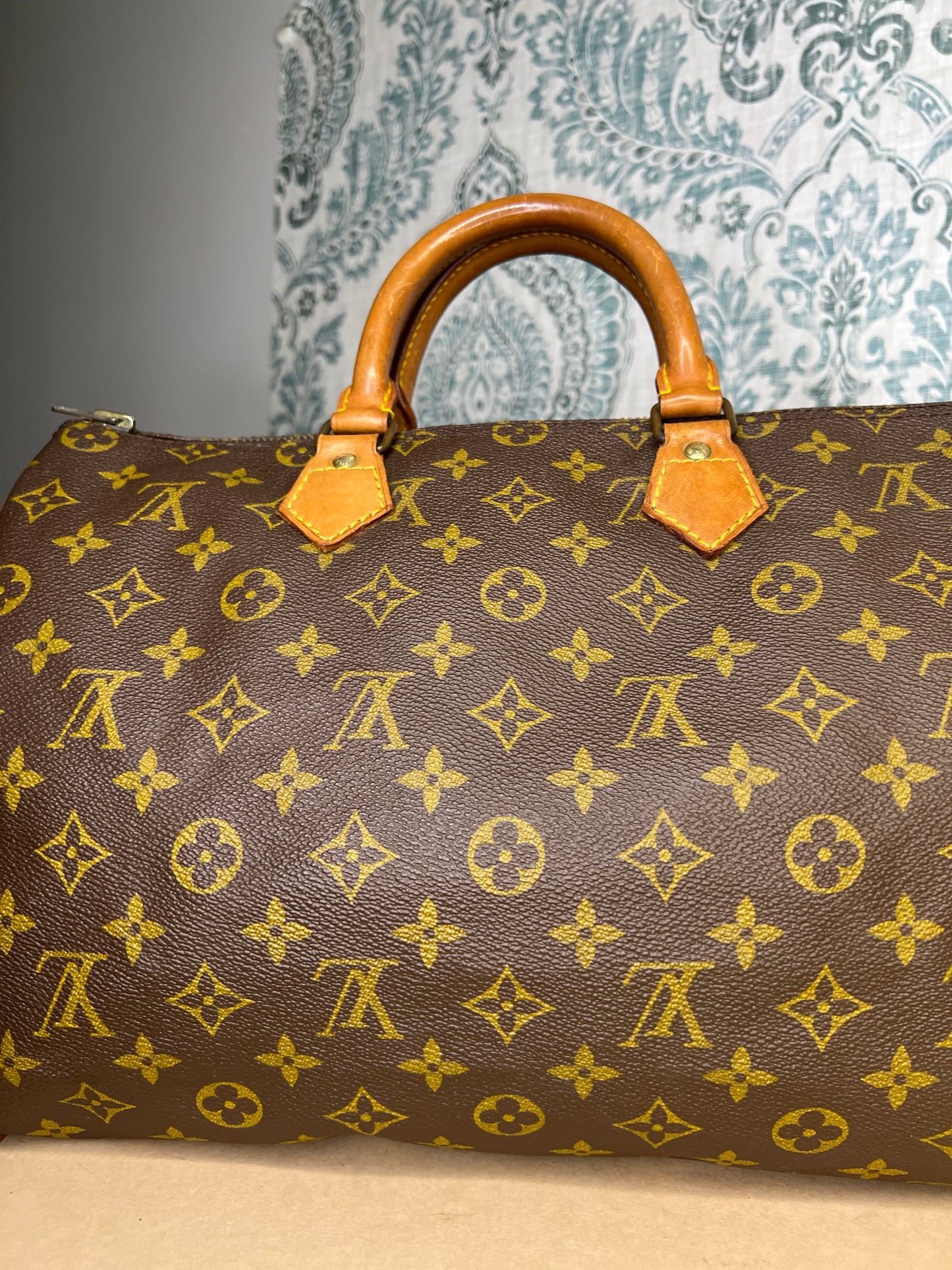 Louis Vuitton Speedy 35
