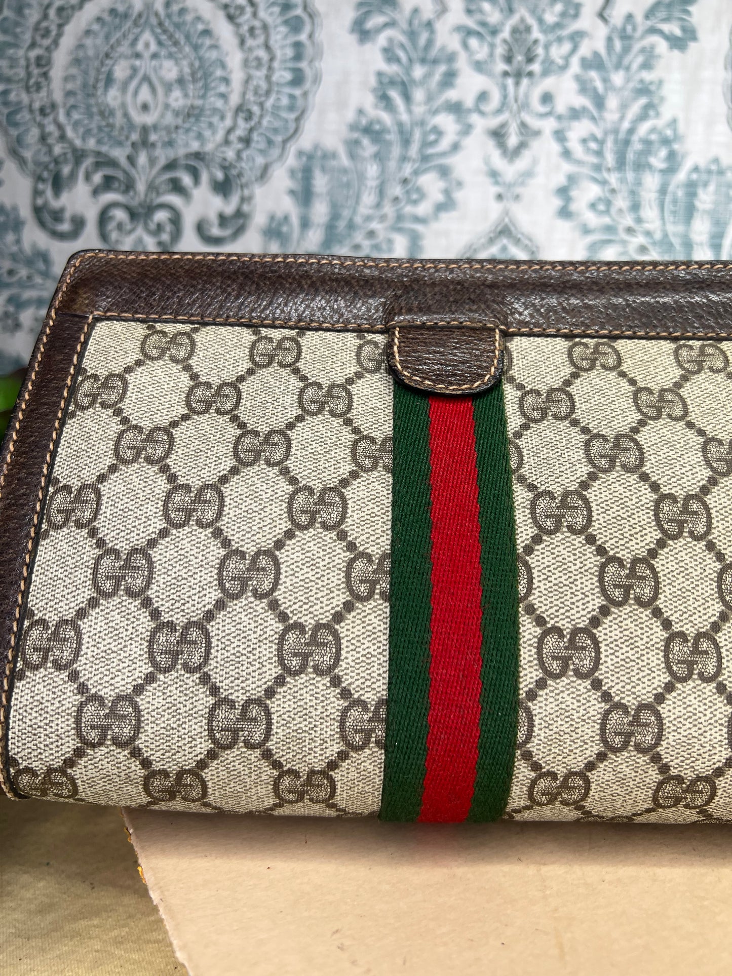 GG Supreme Brown Sherry Line Clutch