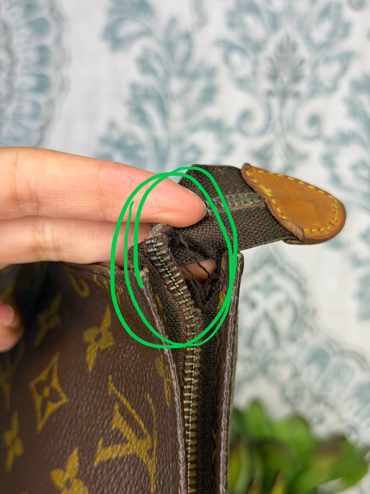 Louis Vuitton Toiletry 26 #3 (needs new zipper)