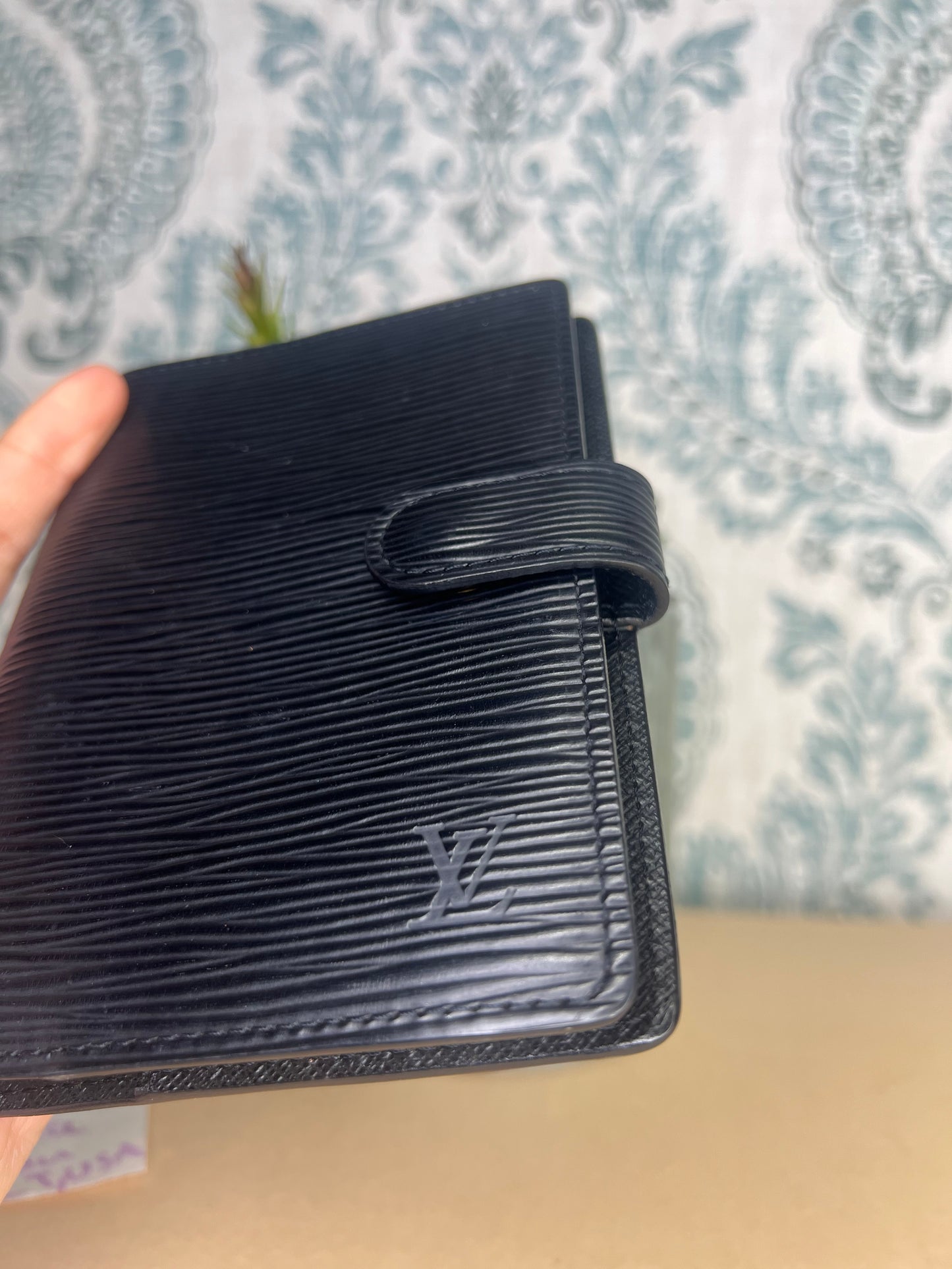 Louis Vuitton Black Epi Agenda PM
