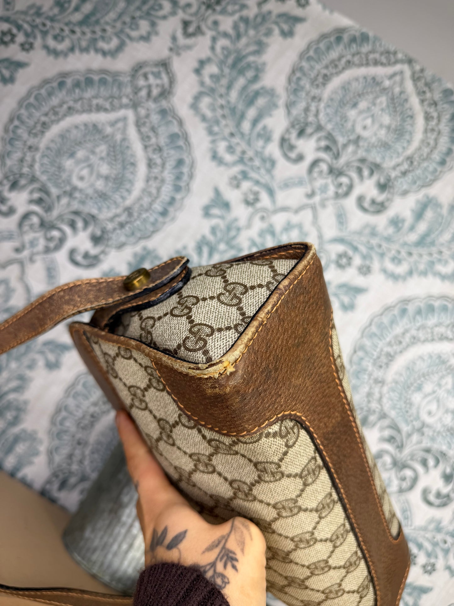 Gucci Supreme Vintage Purse
