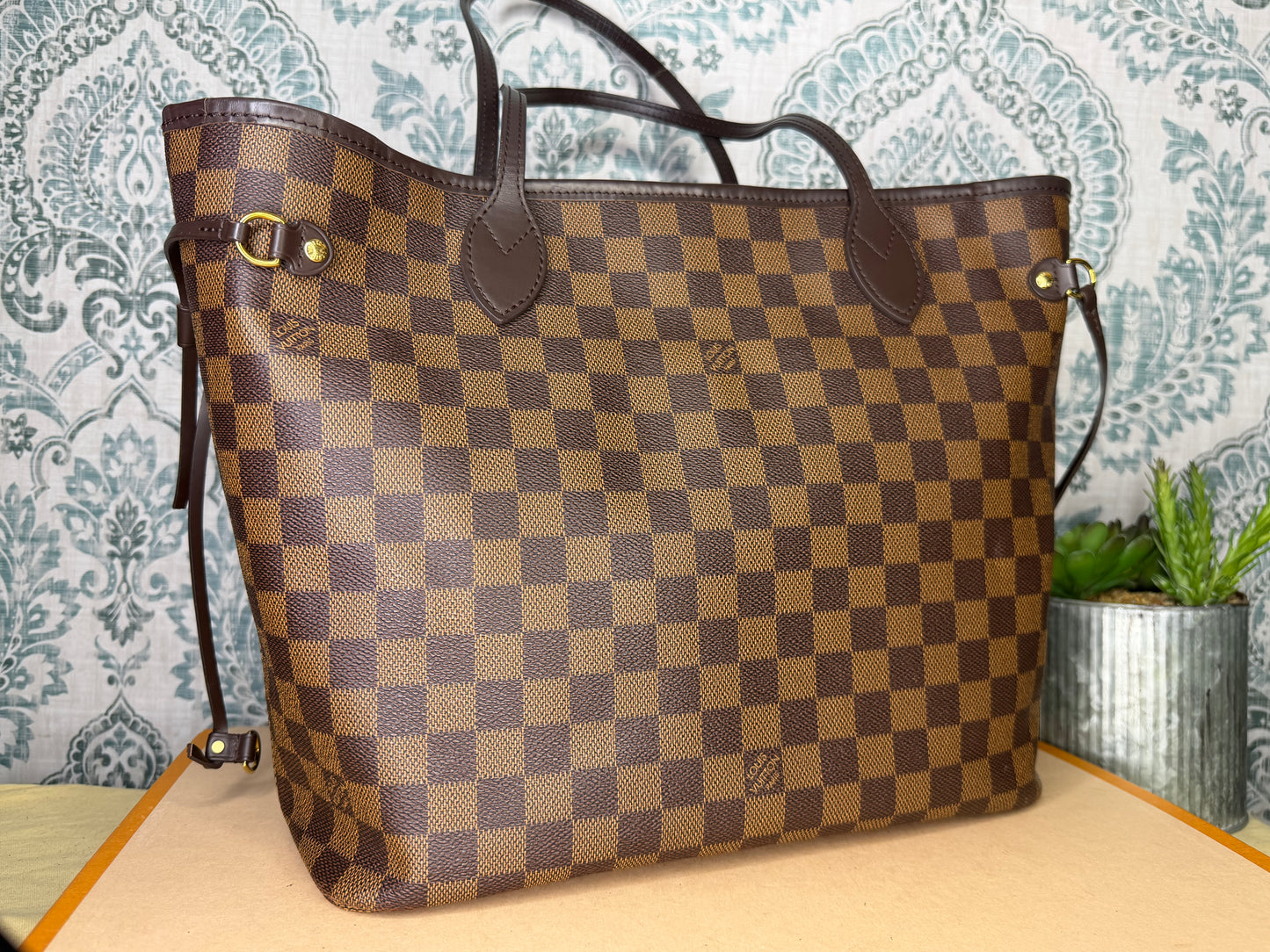 Louis Vuitton Damier Ebene Neverfull MM Rose Ballerine