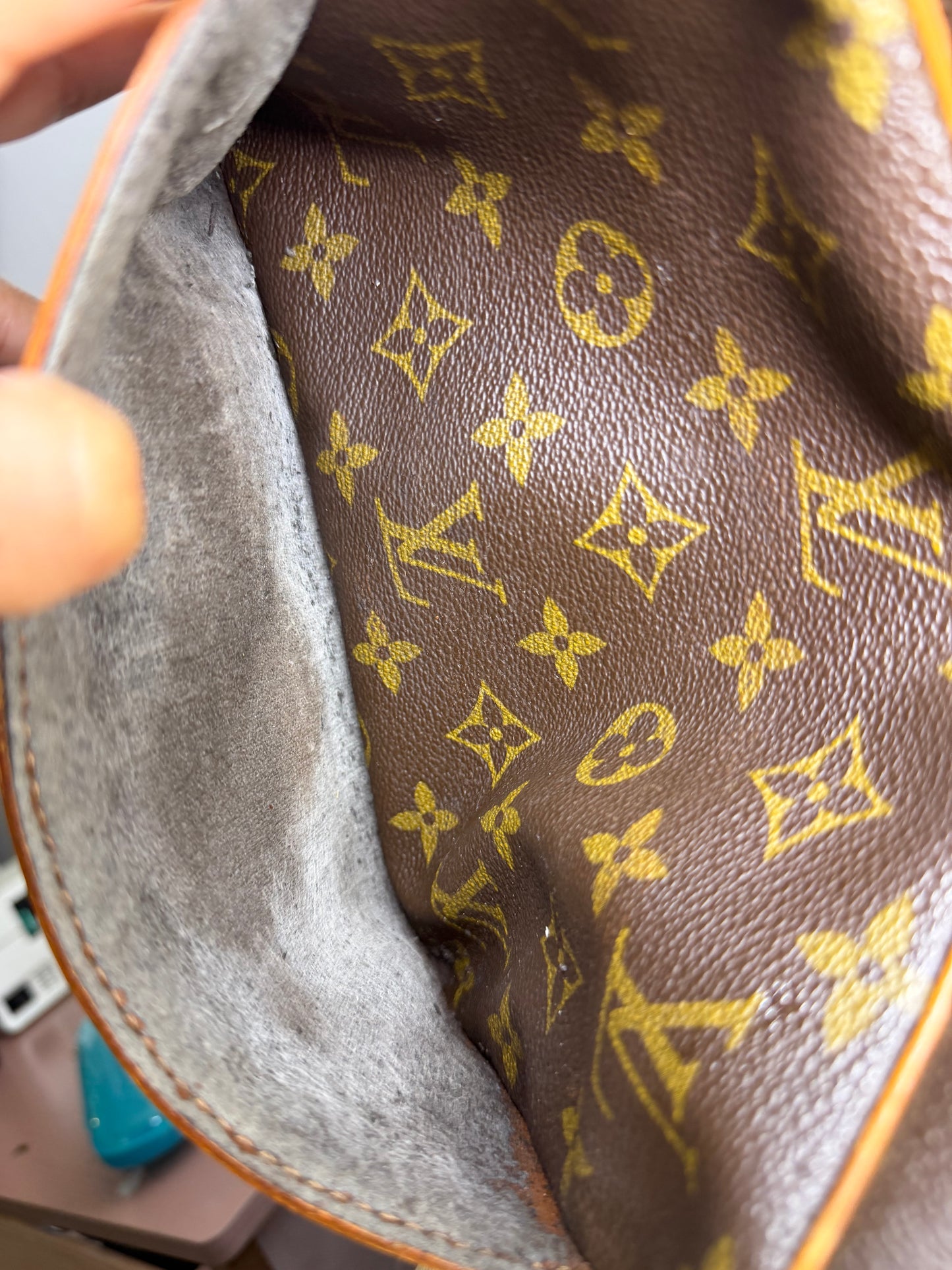 Louis Vuitton Compiegne 23