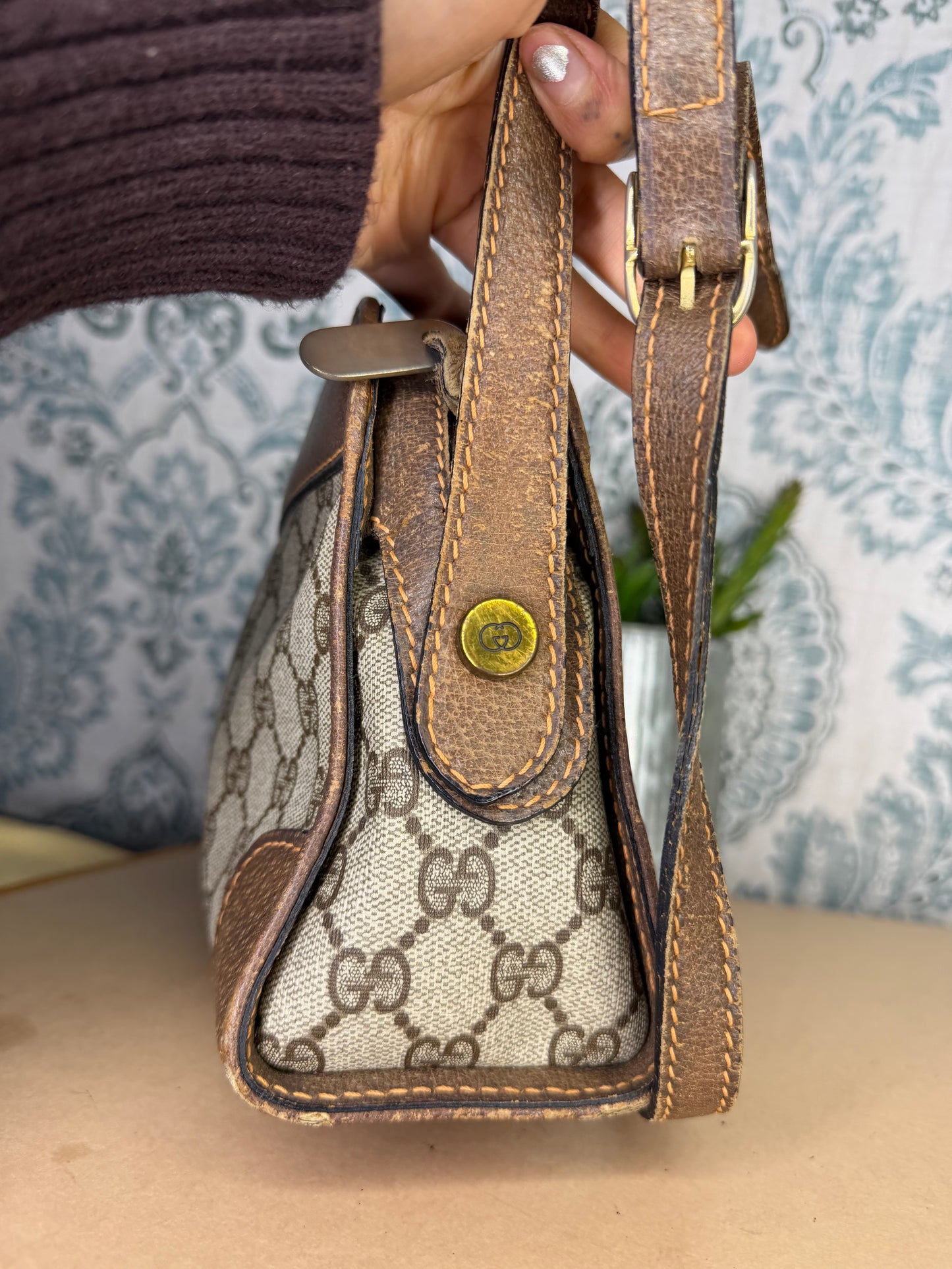 Gucci Supreme Vintage Purse