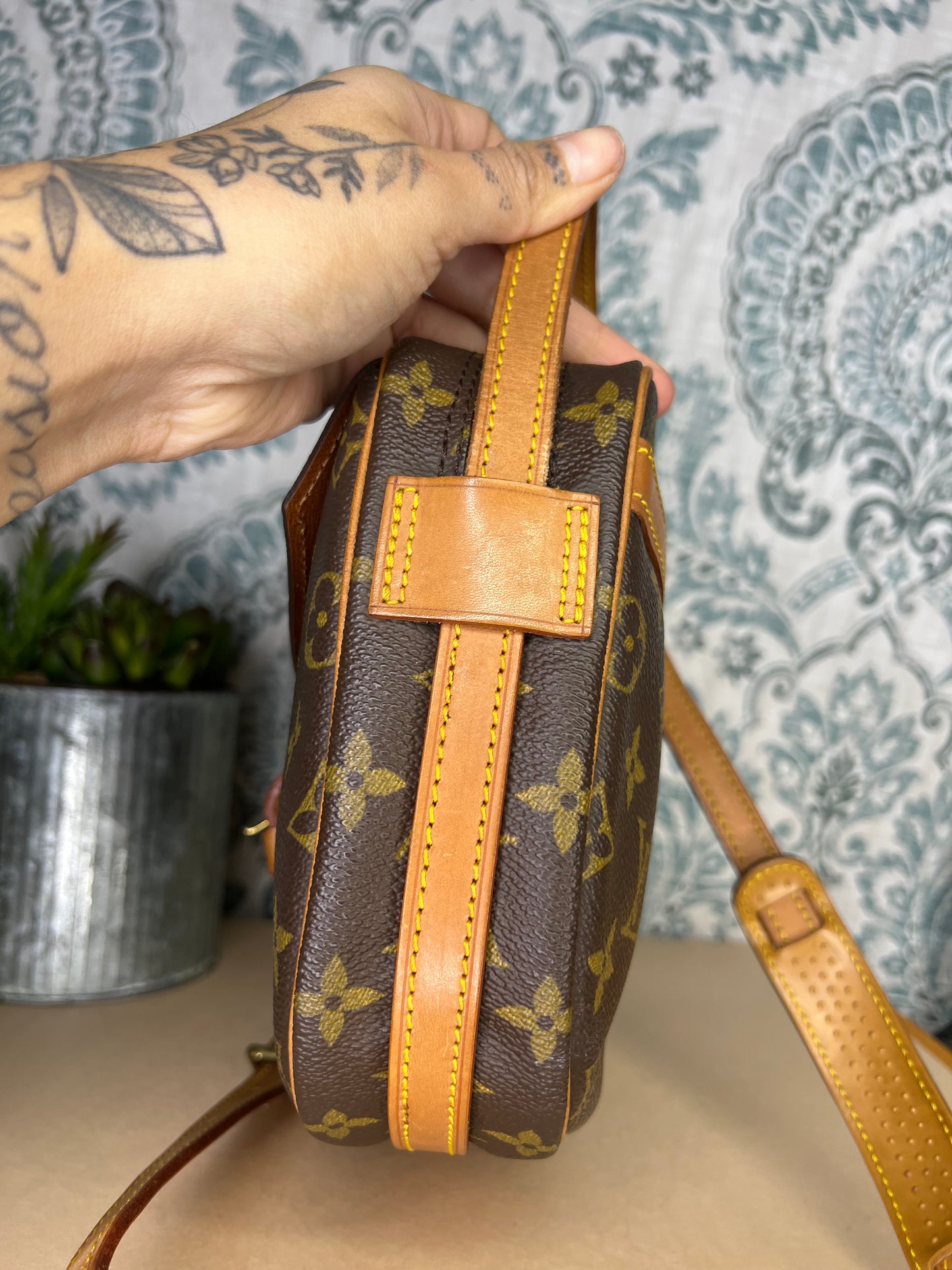 Louis Vuitton Jeune Fille MM