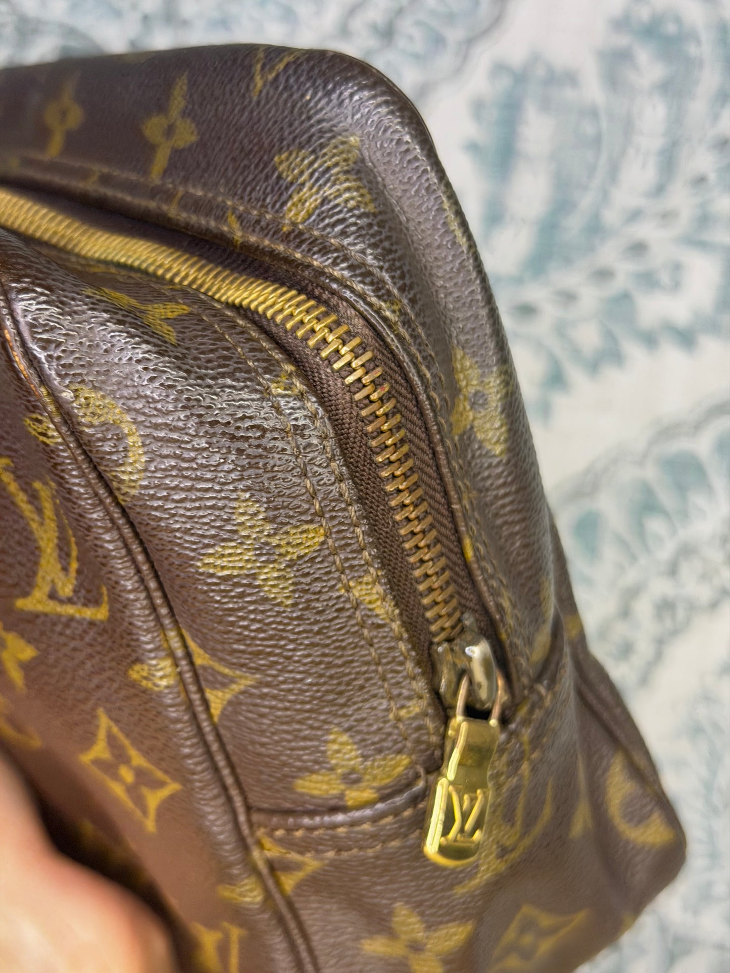 Louis Vuitton Trousse 28