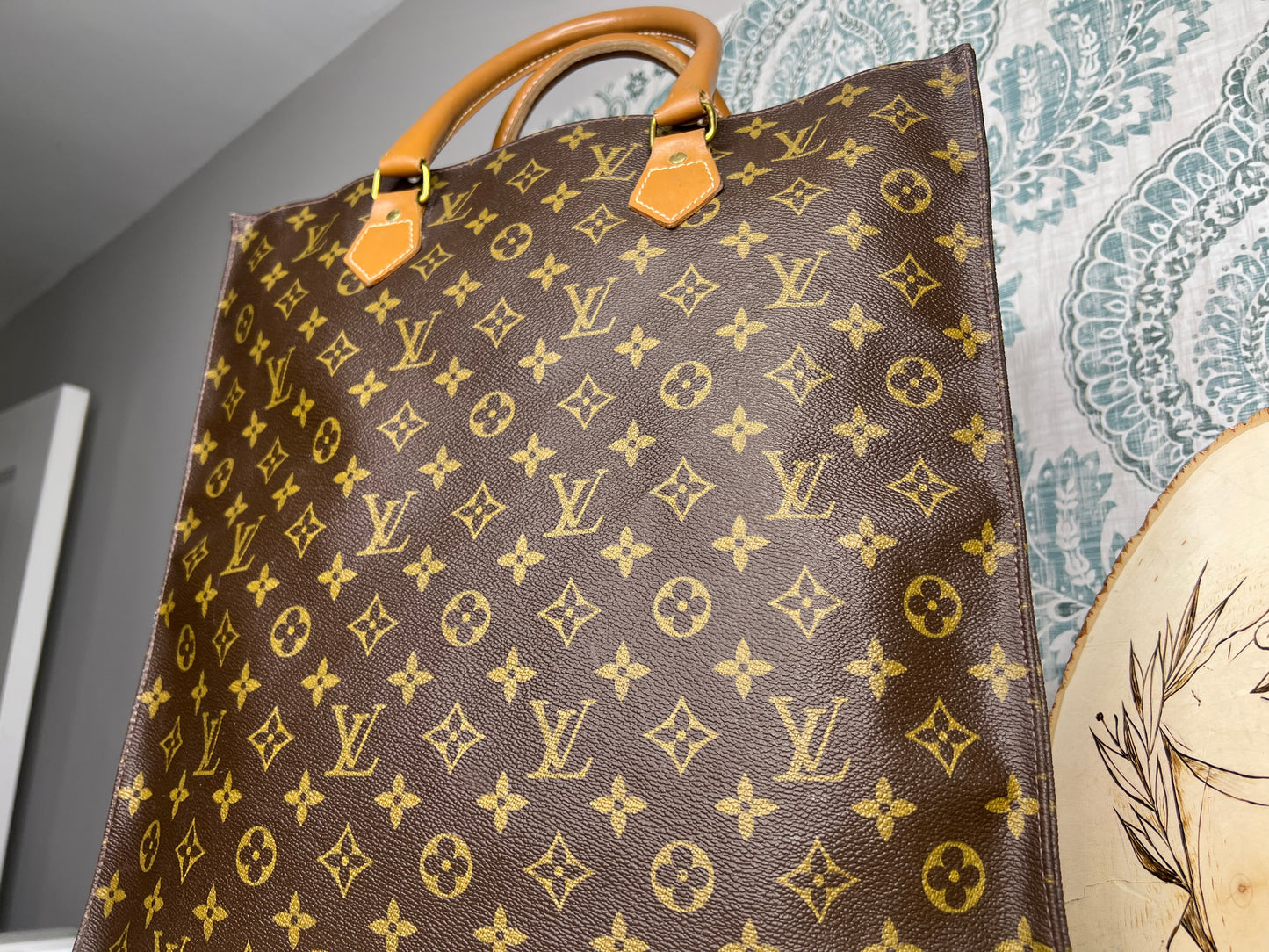 Louis Vuitton French Company Sac Plat