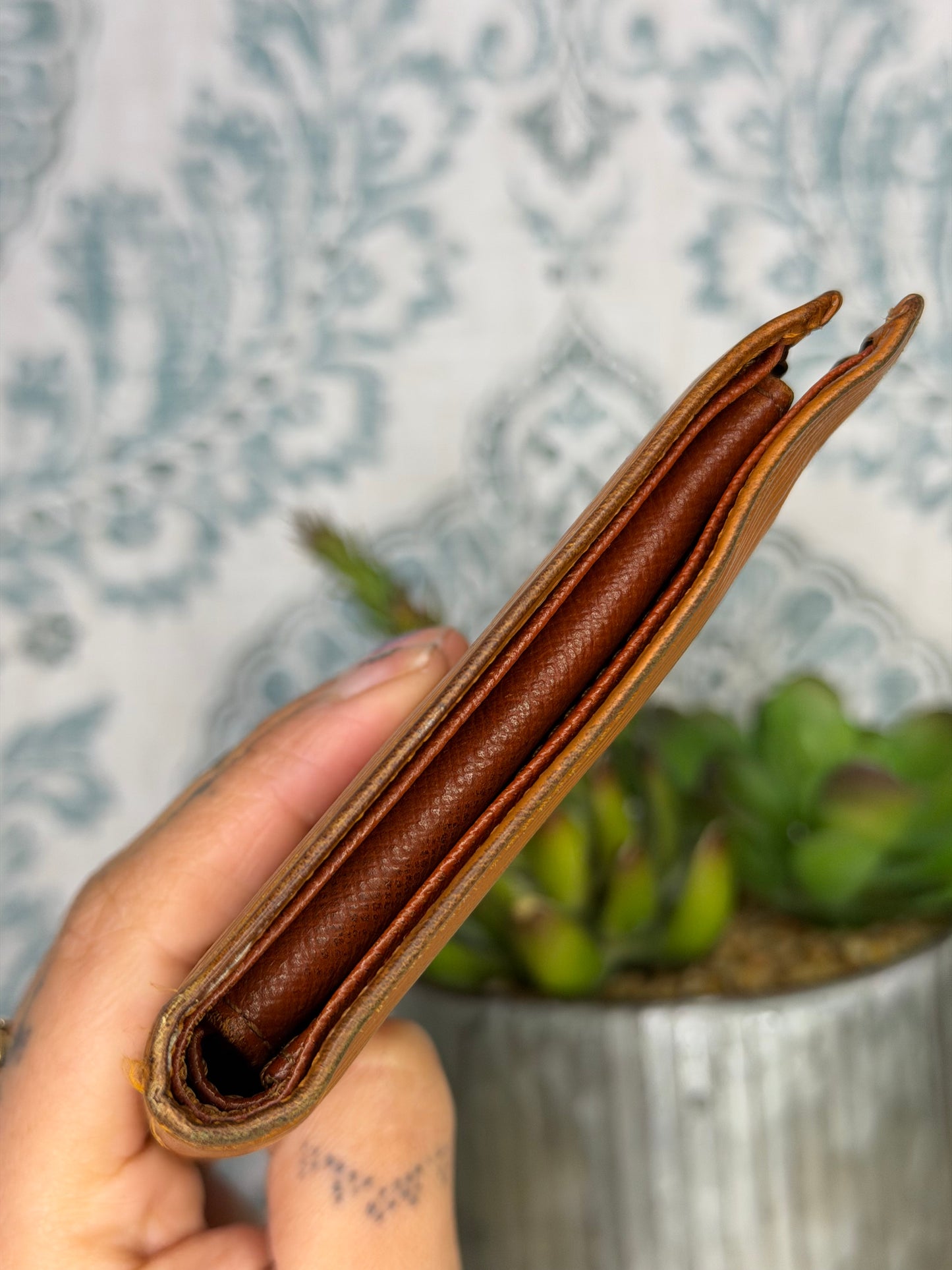 Louis Vuitton Epi Bifold Canelle