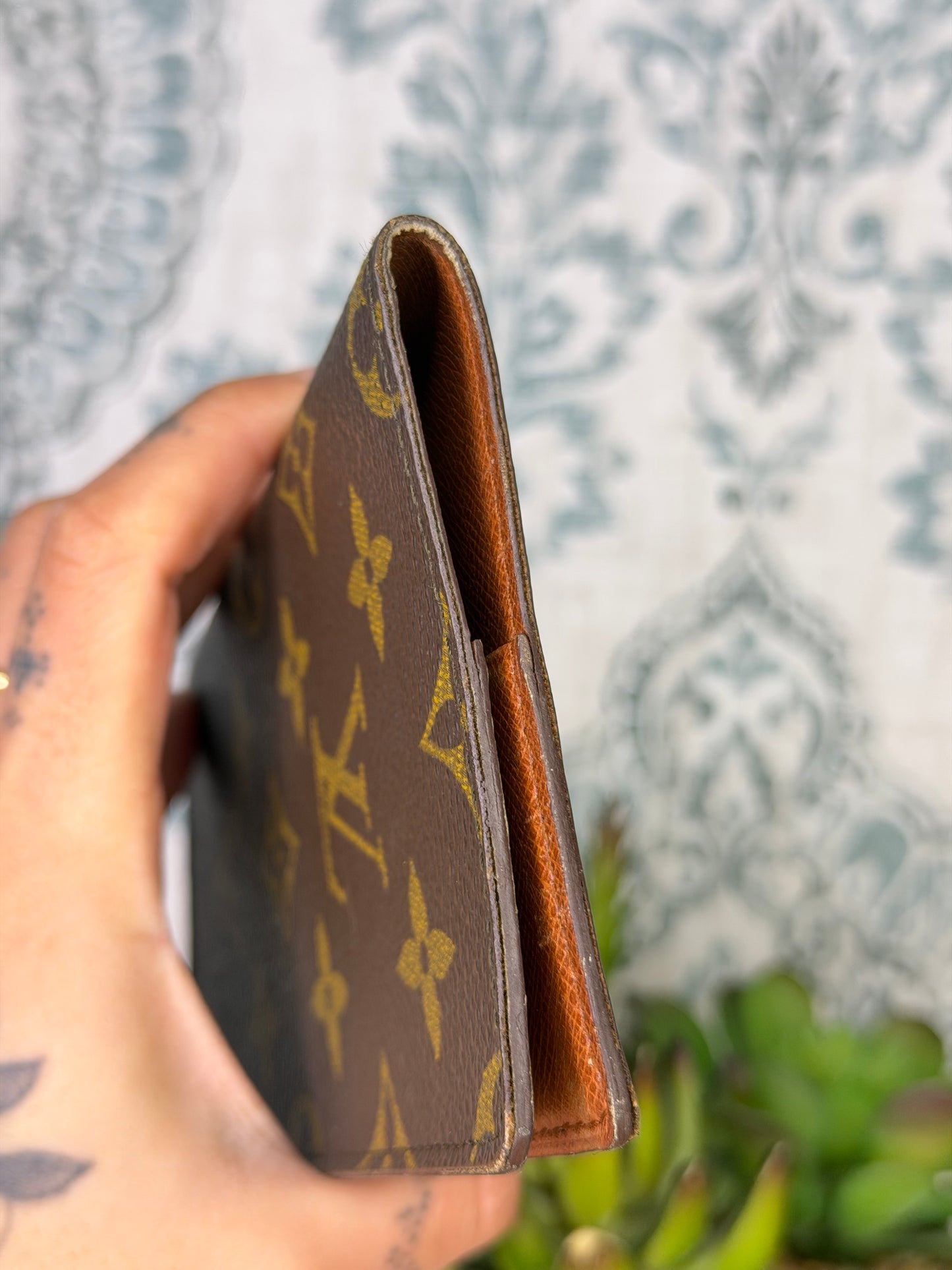 Louis Vuitton Monogram Checkbook Wallet/Cover