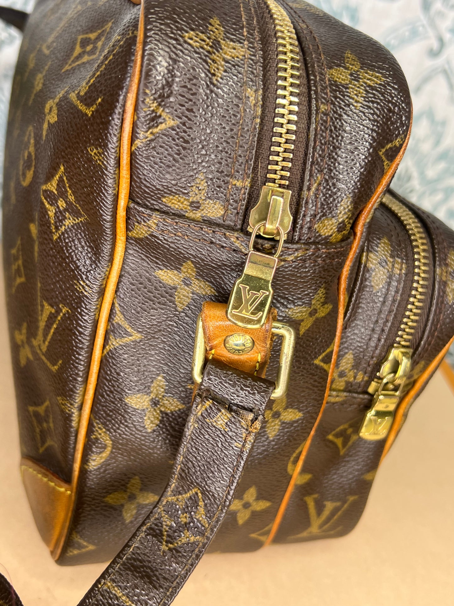Louis Vuitton Nile PM