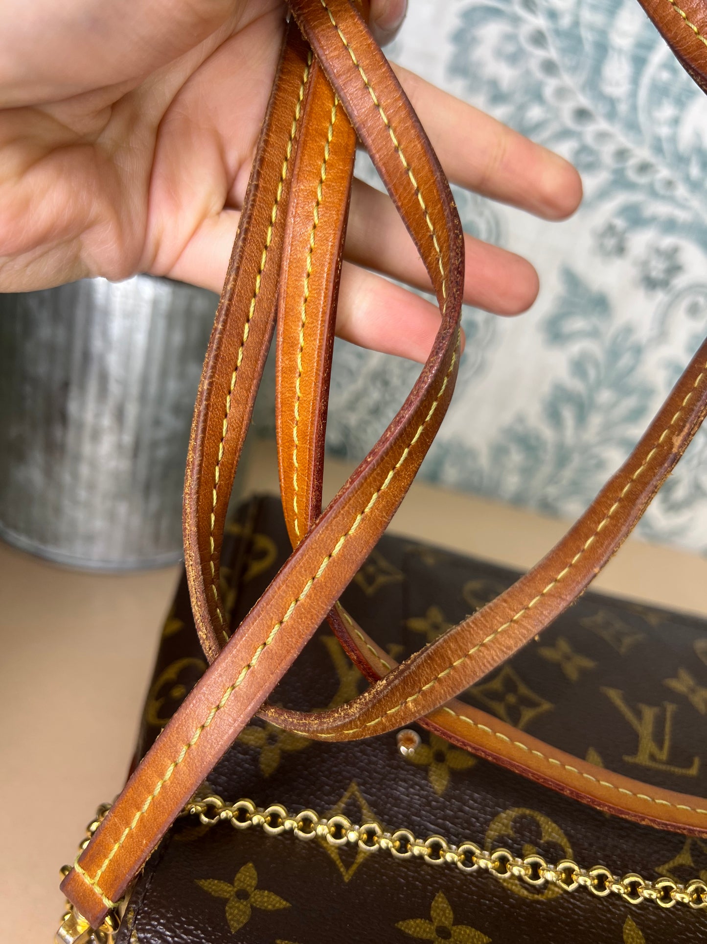 Louis Vuitton Favorite MM