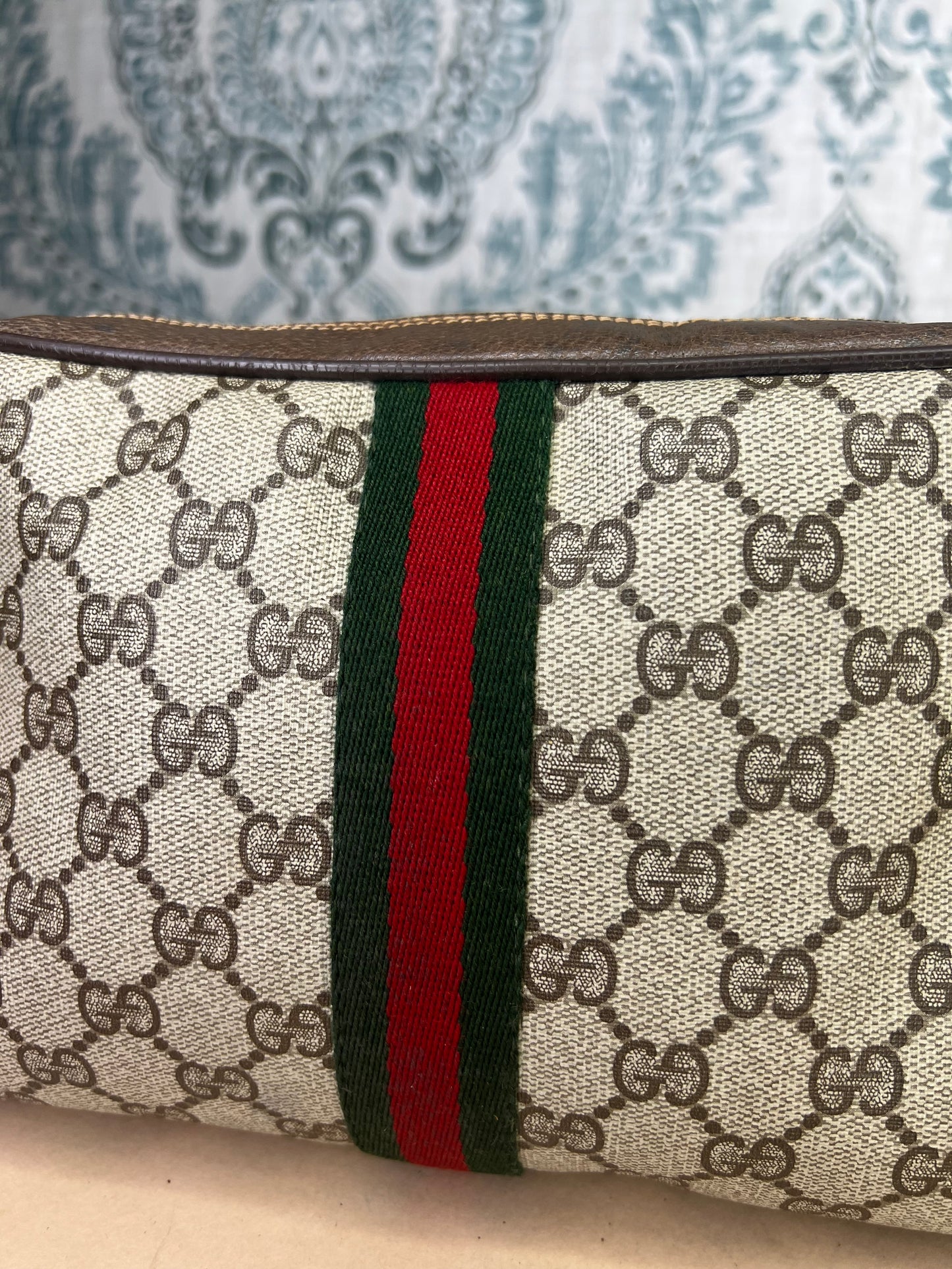 Gucci Supreme Brown Sherry Line Pouch