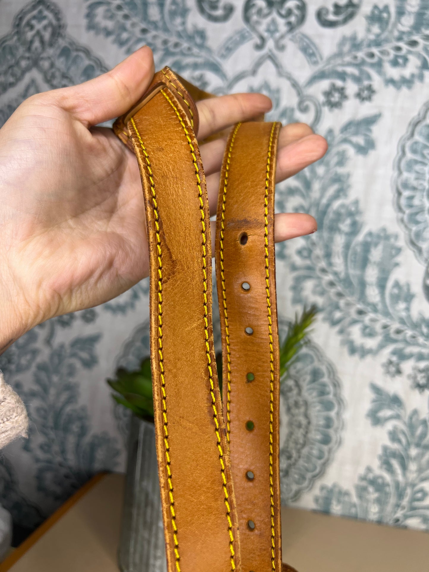 Louis Vuitton Bandouliere Vachetta Strap