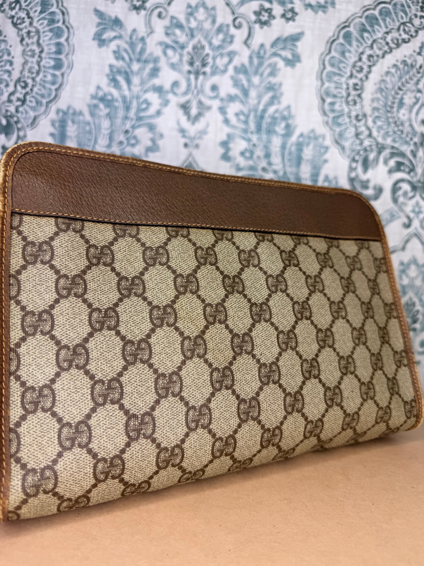 Gucci Supreme Brown Clutch