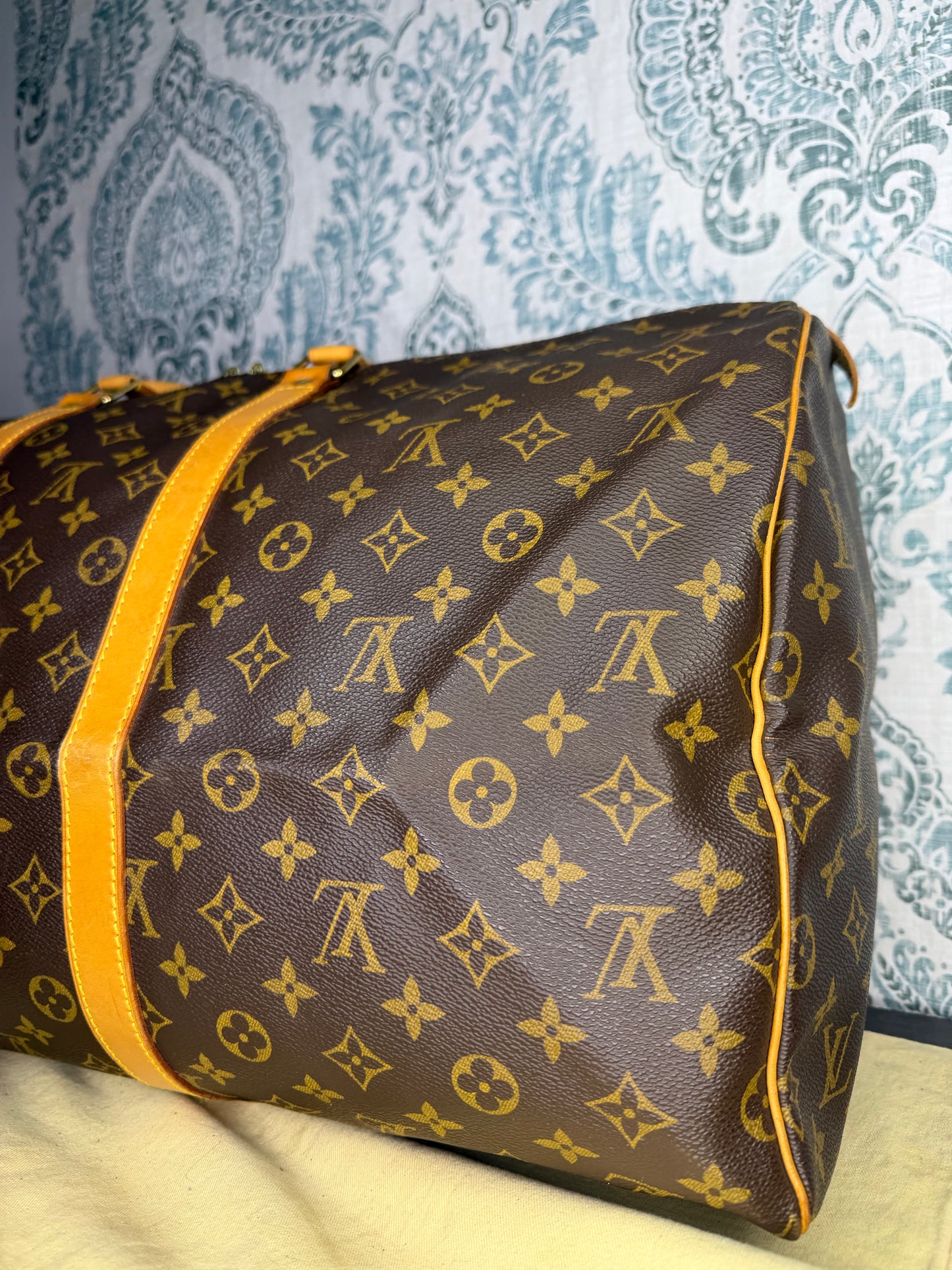 Louis Vuitton Keepall 55